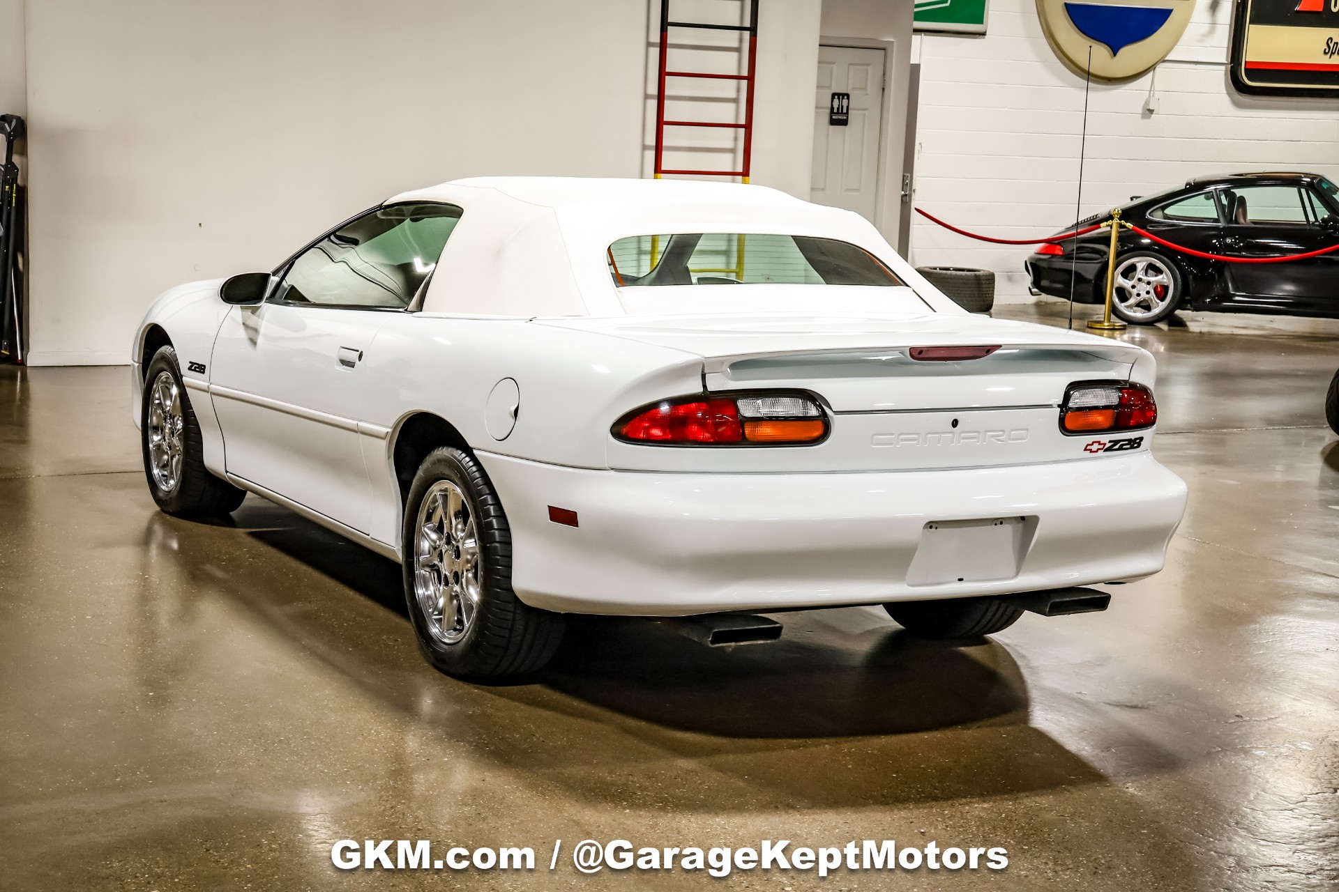 2002 Chevrolet Camaro 6