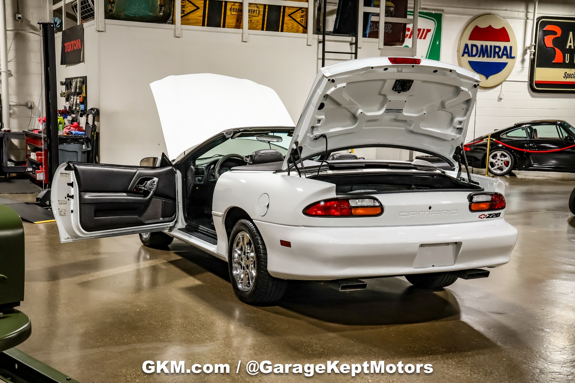 2002 Chevrolet Camaro 71