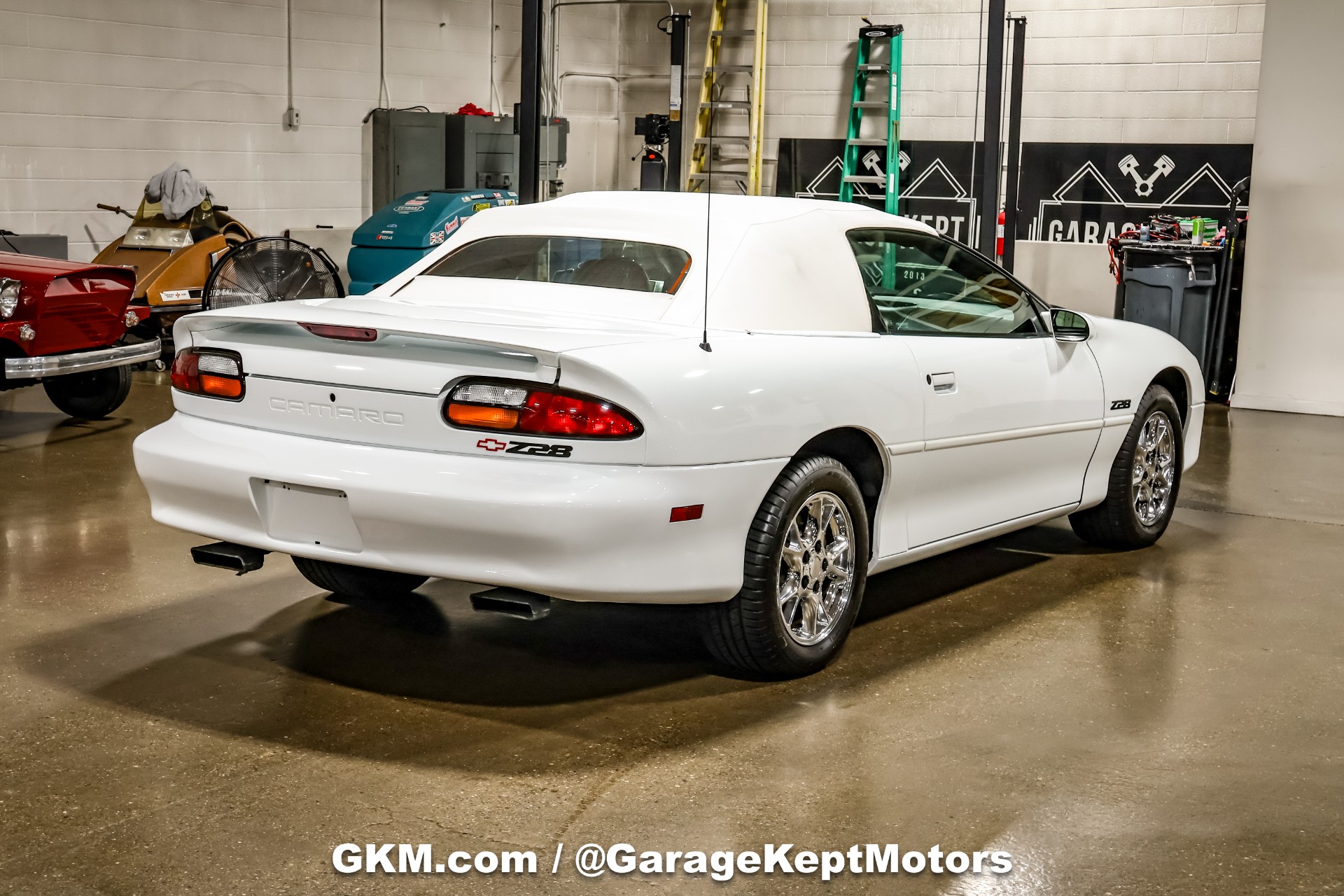 2002 Chevrolet Camaro 7
