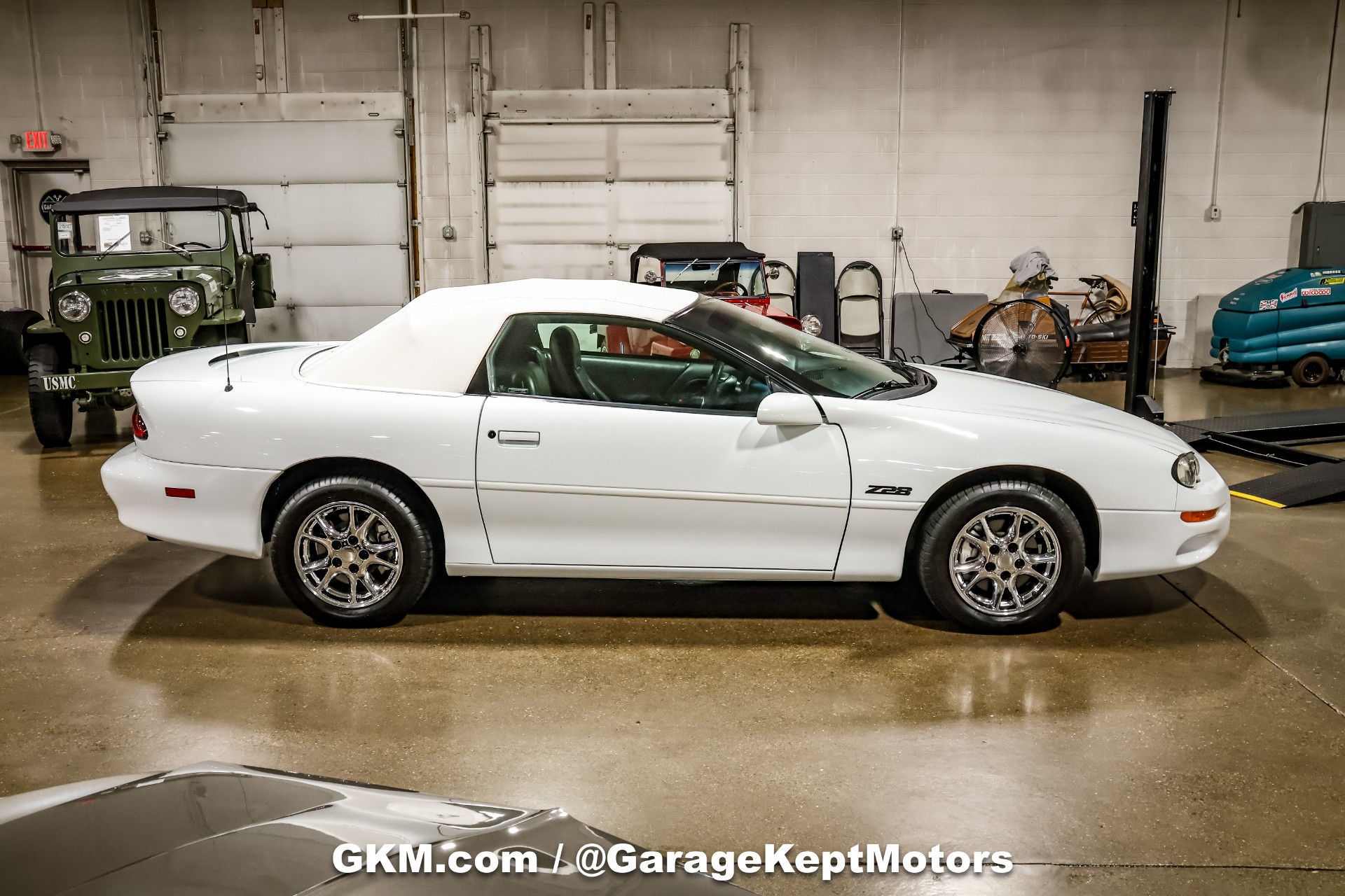 2002 Chevrolet Camaro 8