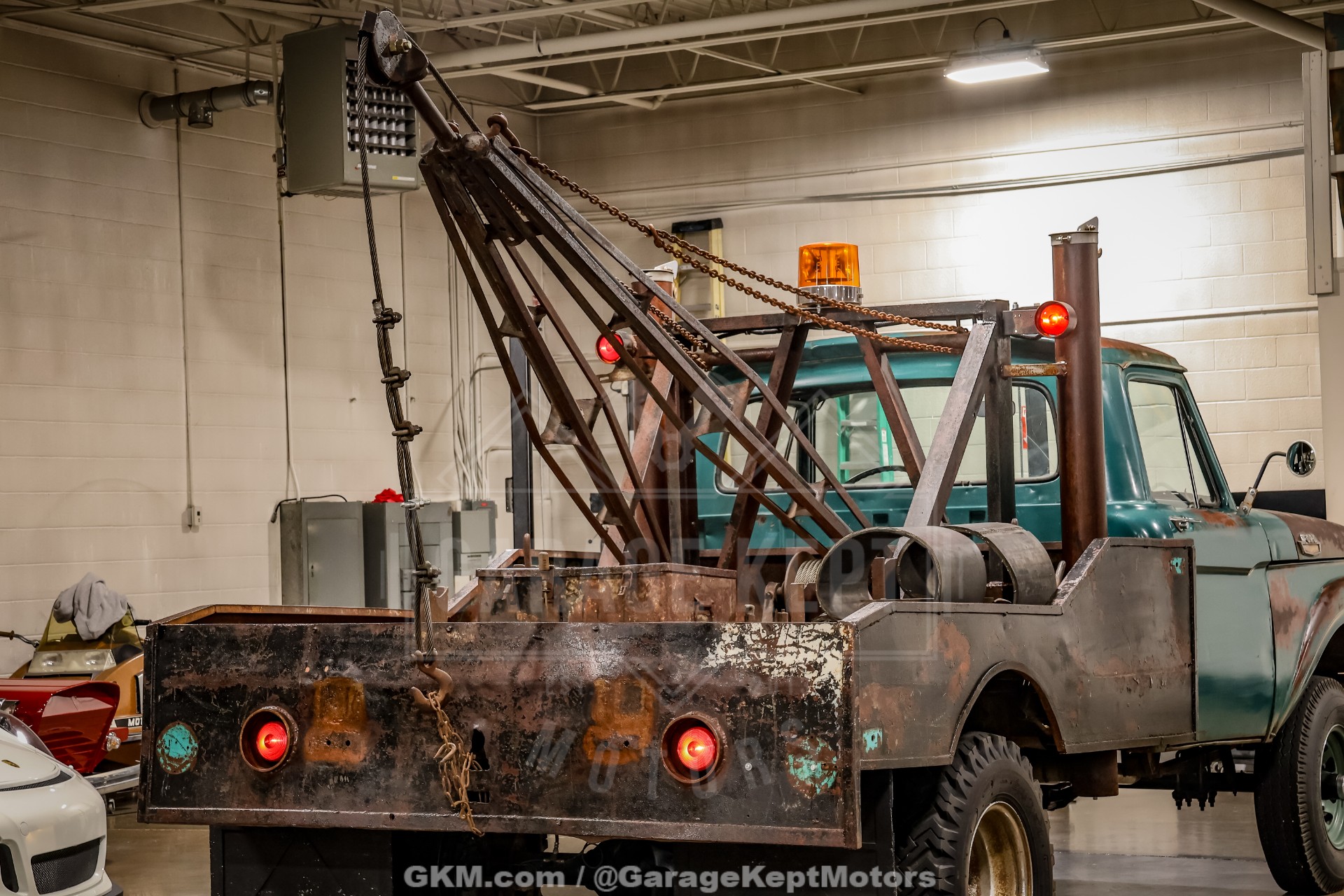 1964 Ford F350 46