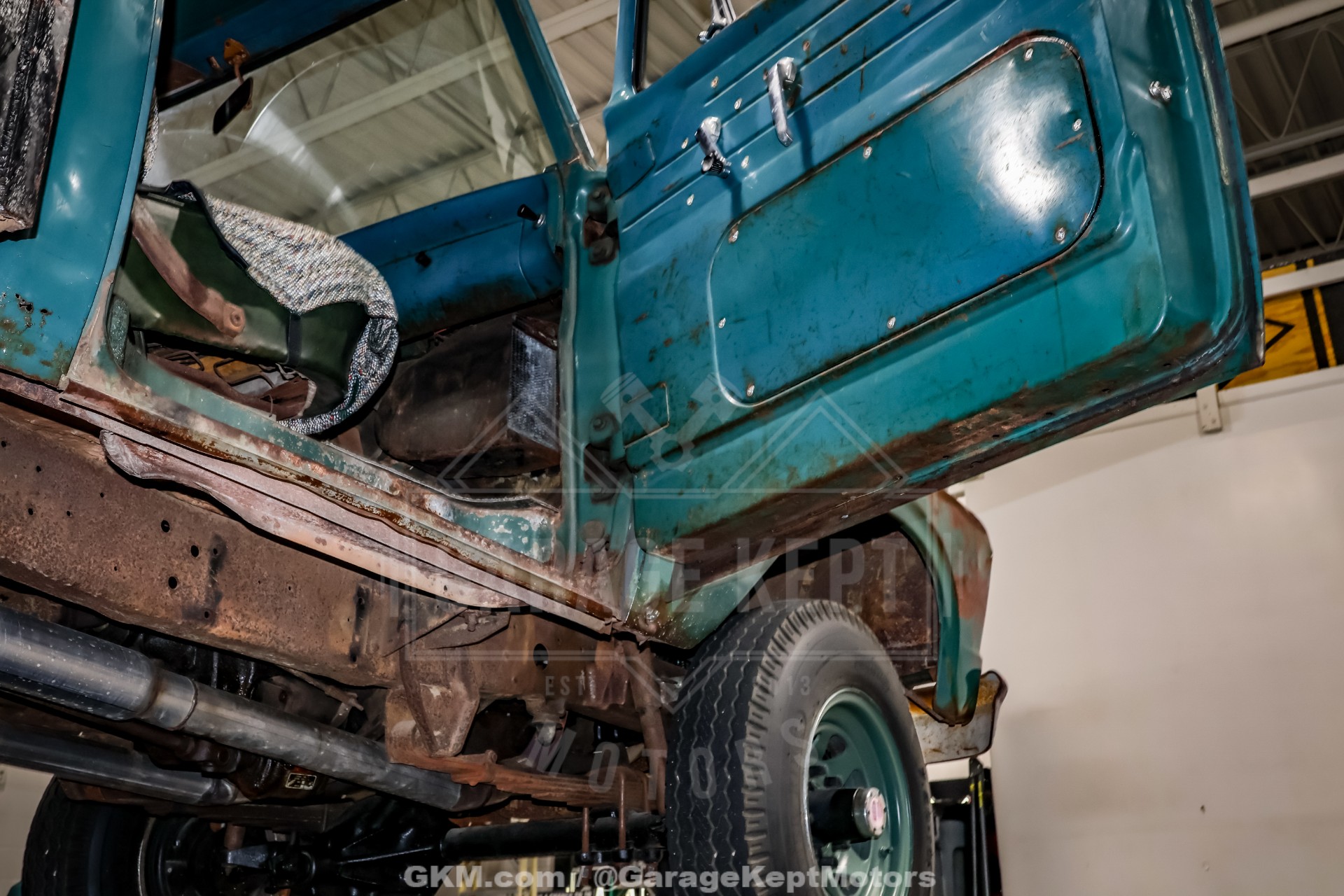1964 Ford F350 73