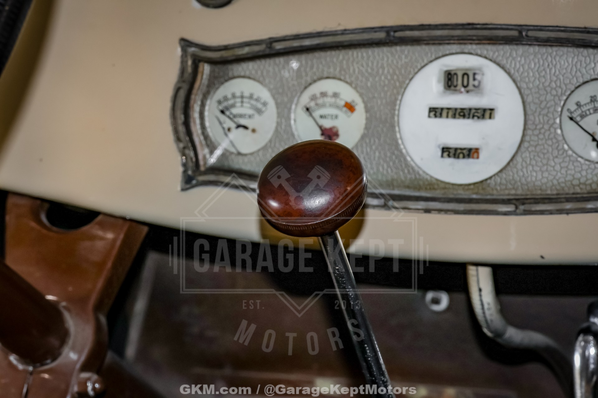 1928 Oldsmobile F-28 112