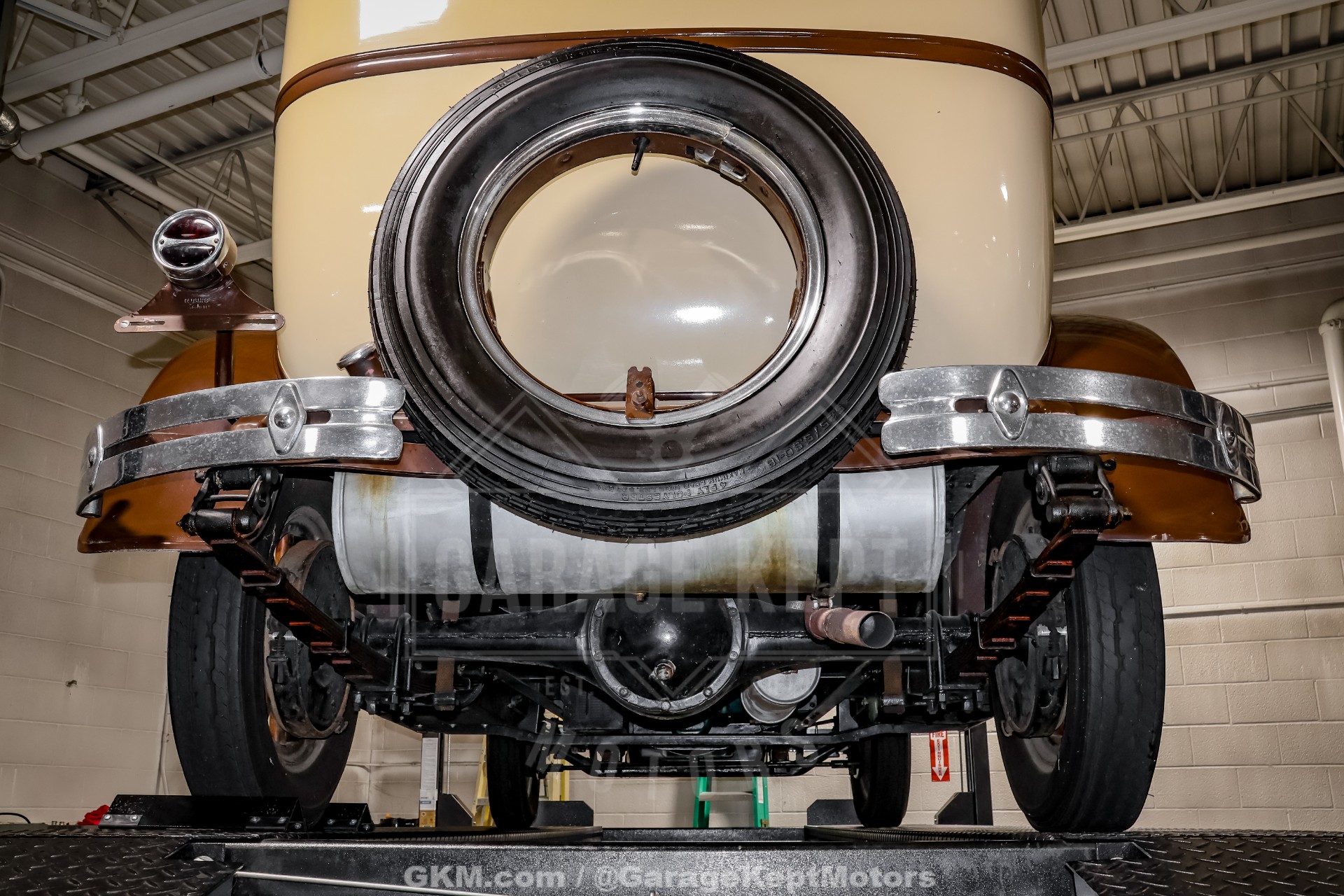 1928 Oldsmobile F-28 155