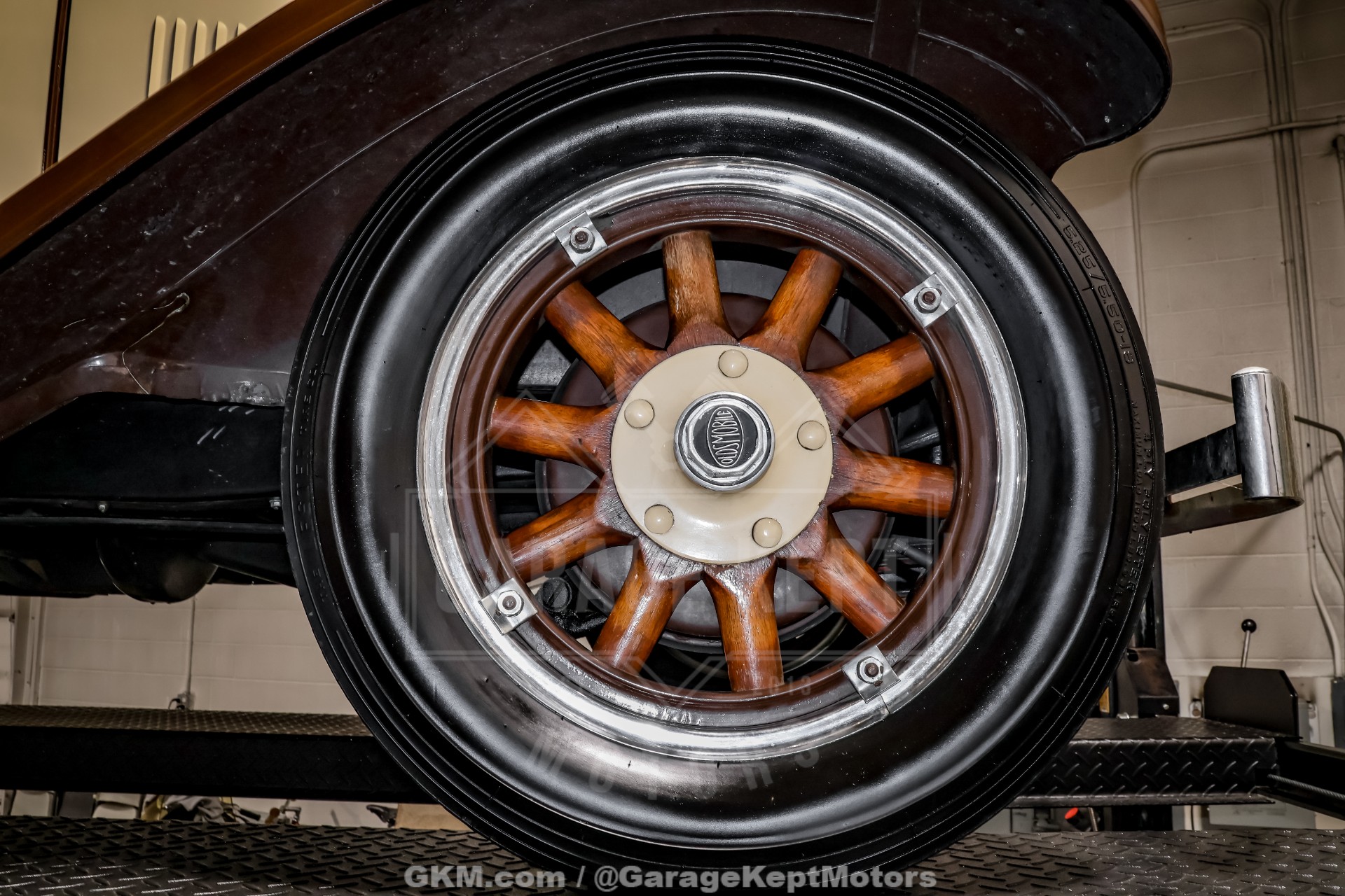 1928 Oldsmobile F-28 161