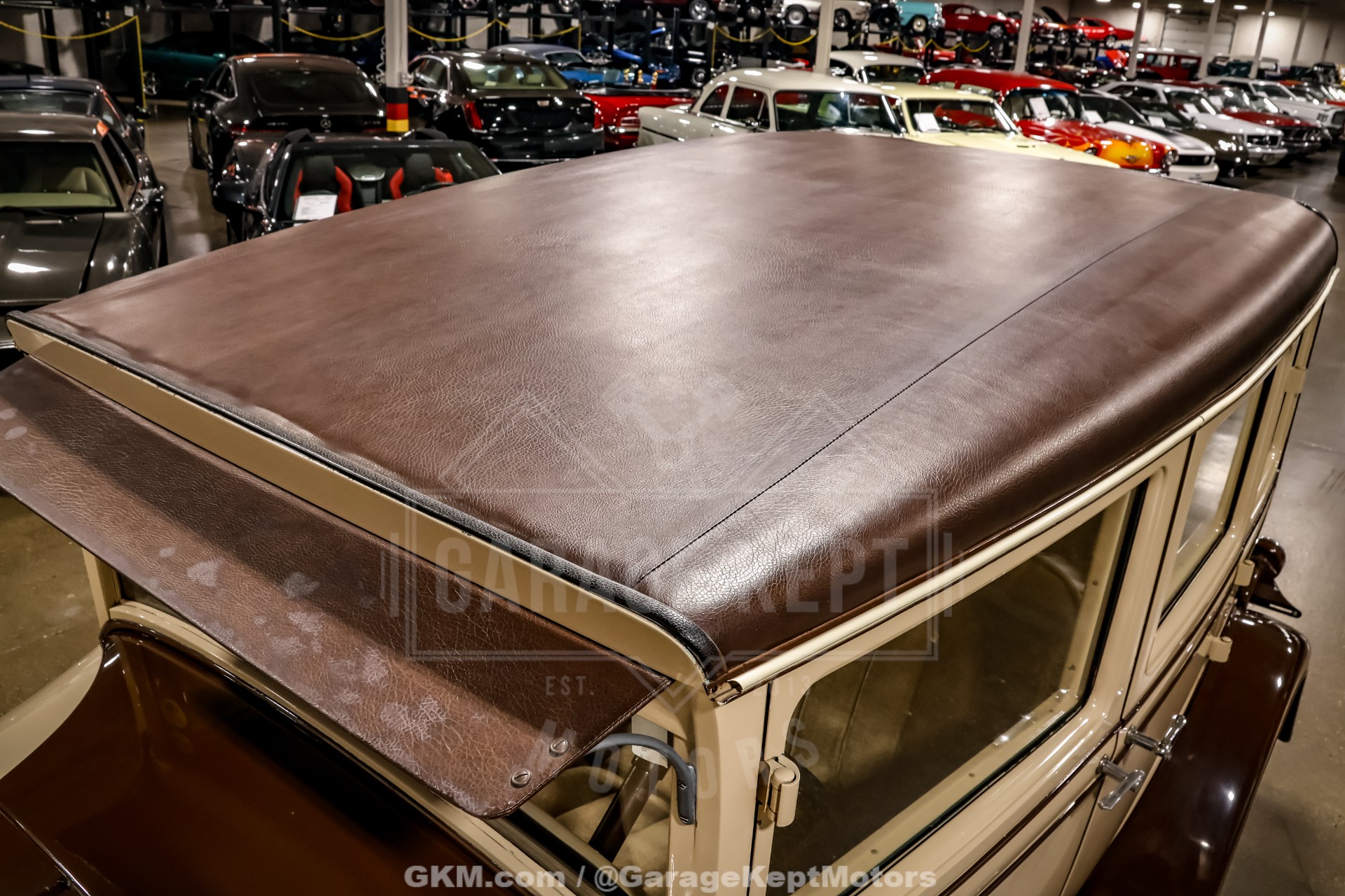 1928 Oldsmobile F-28 29