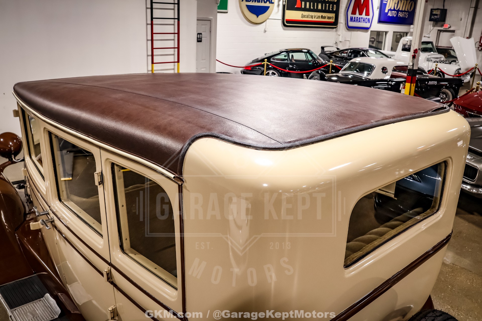1928 Oldsmobile F-28 38