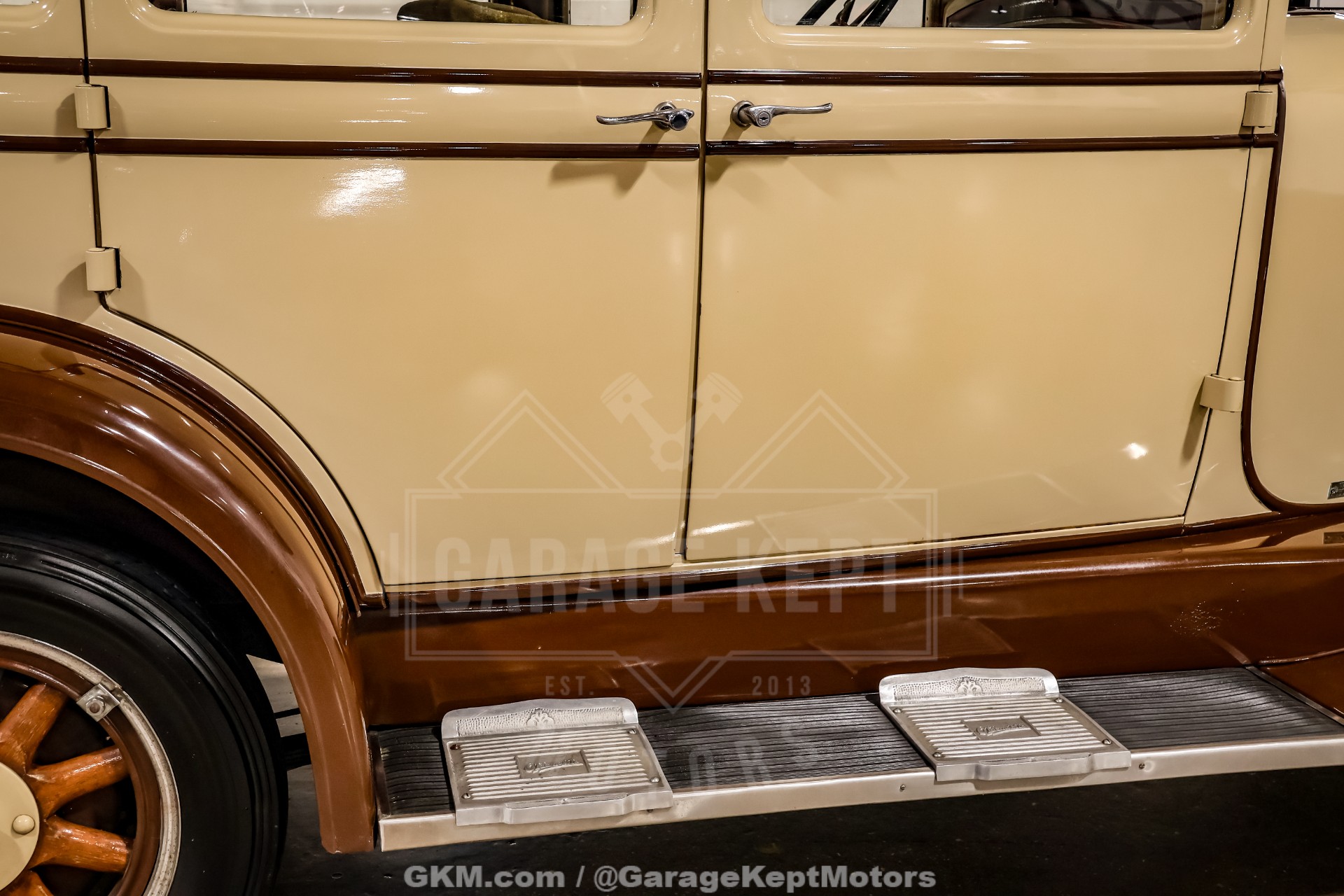 1928 Oldsmobile F-28 47