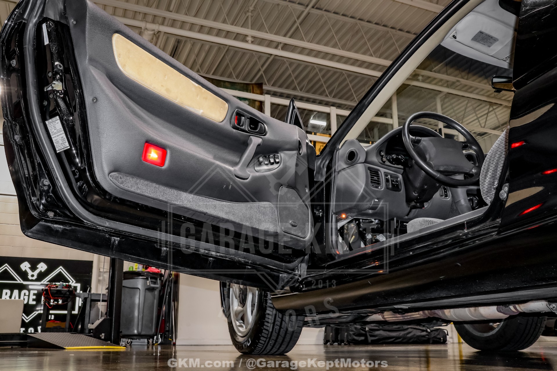 1995 Dodge Stealth 104
