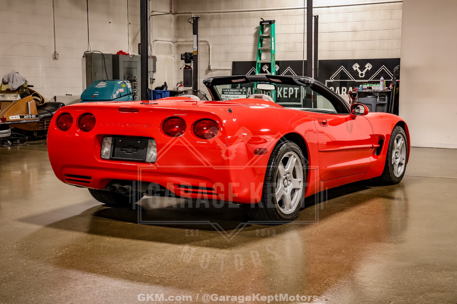 1999 Chevrolet Corvette 23