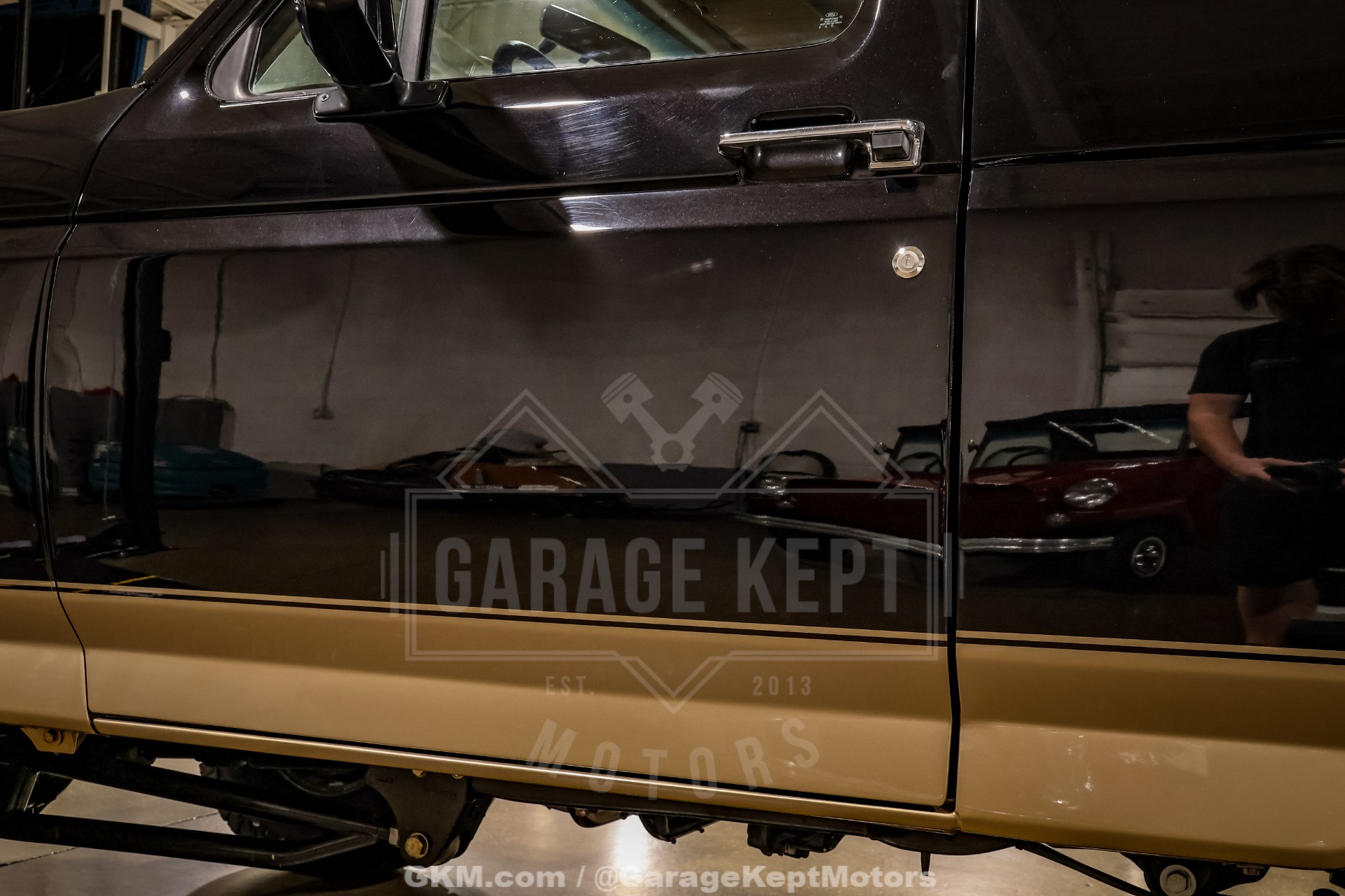 1992 Ford Bronco 34