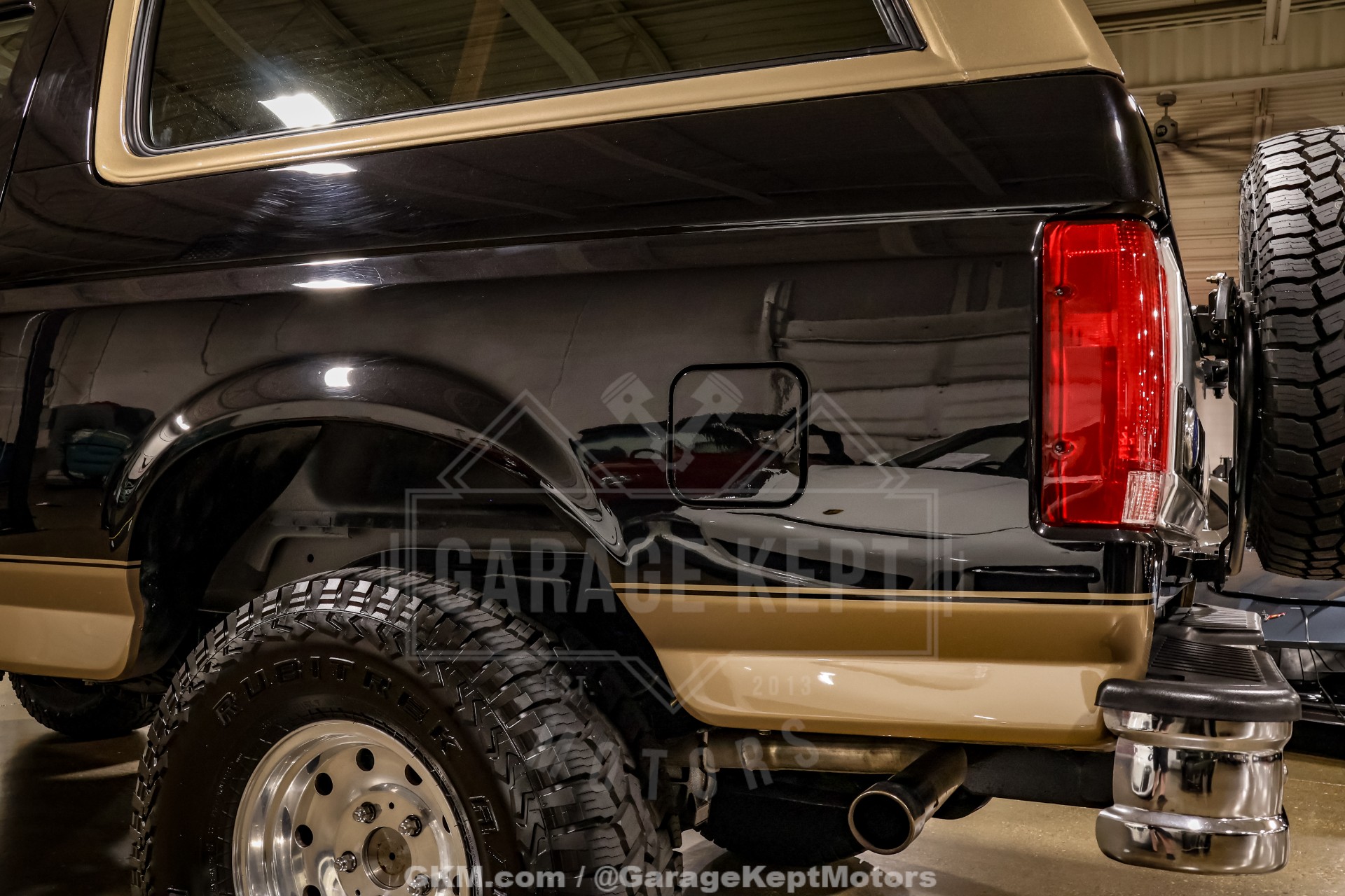 1992 Ford Bronco 36