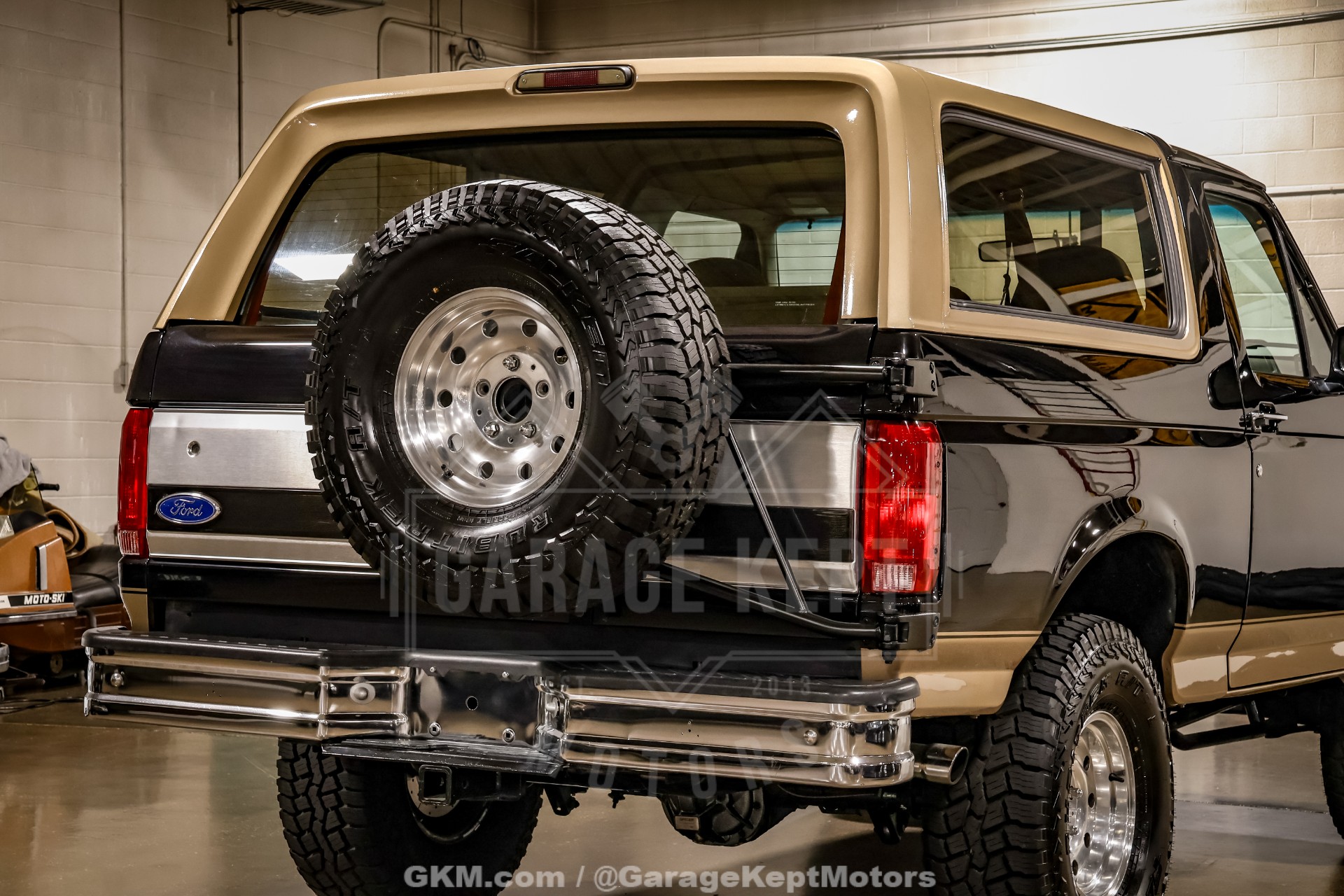1992 Ford Bronco 45