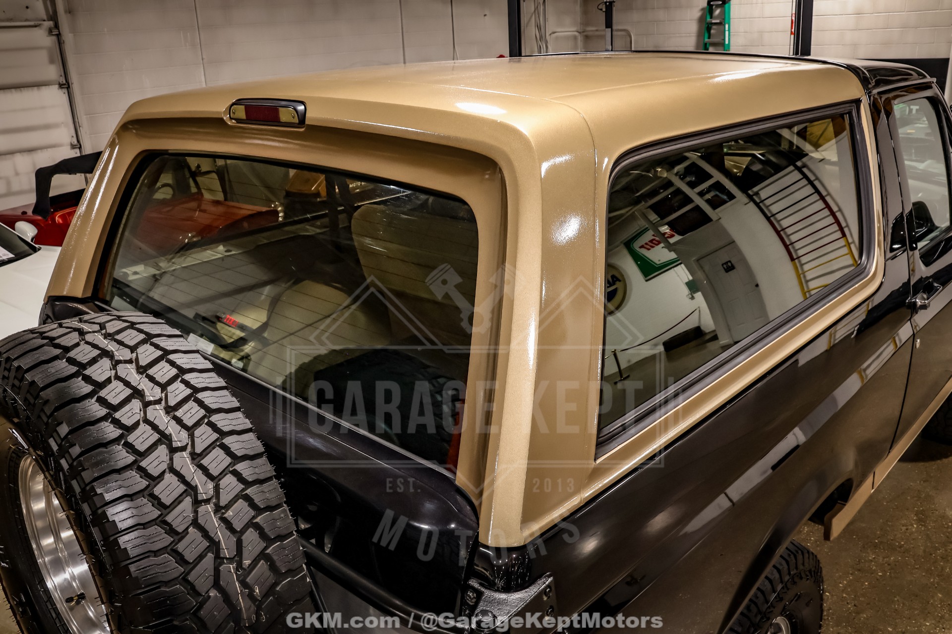 1992 Ford Bronco 46