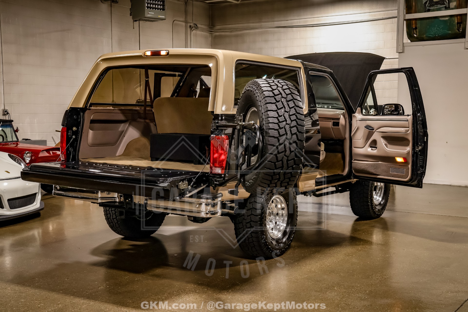 1992 Ford Bronco 61