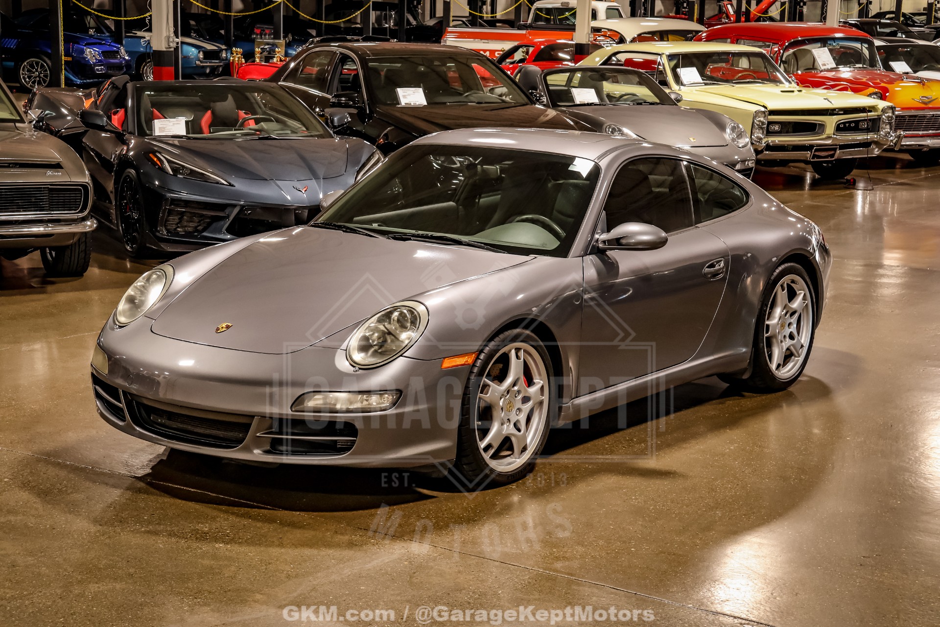 2005 Porsche 911 26