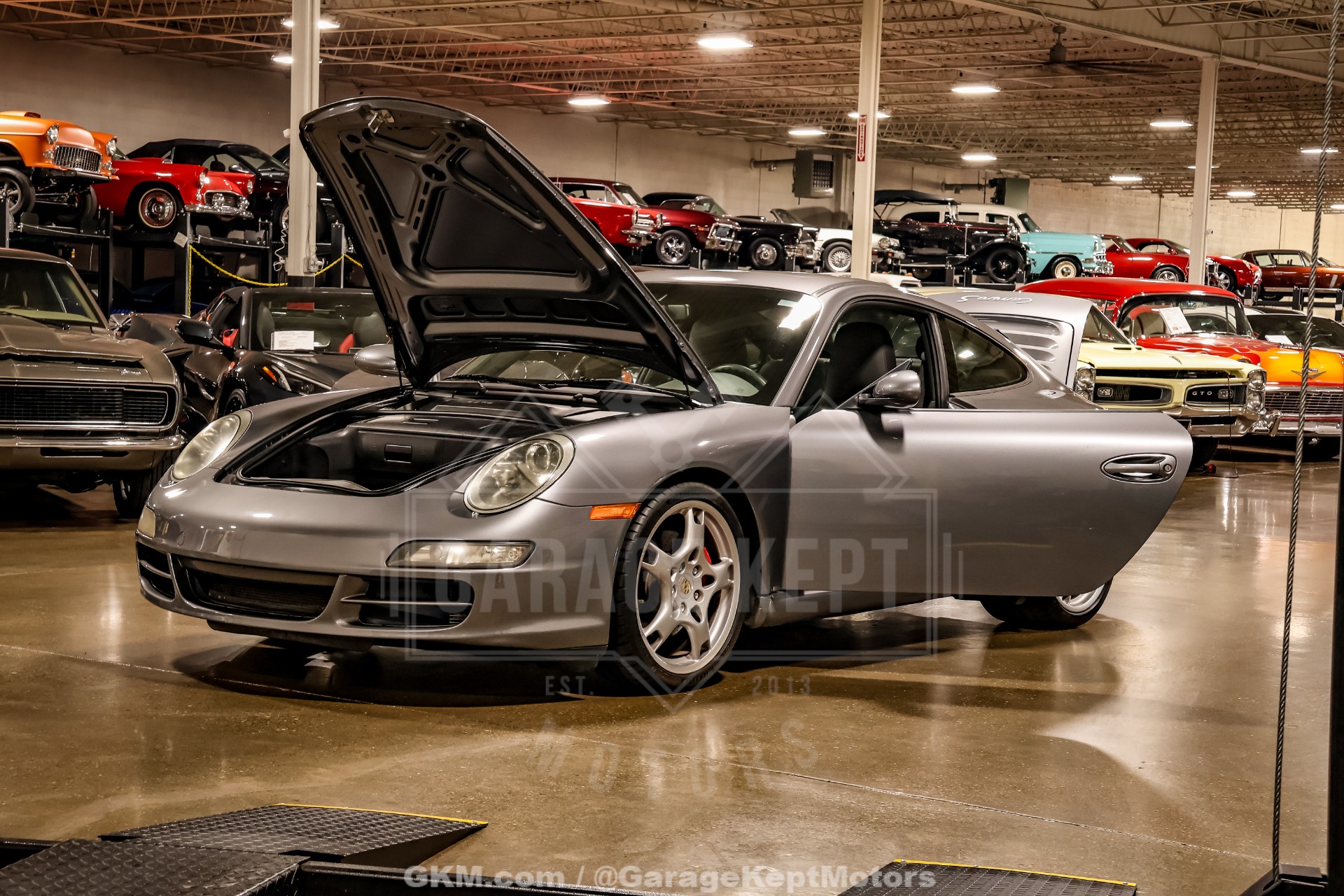 2005 Porsche 911 42