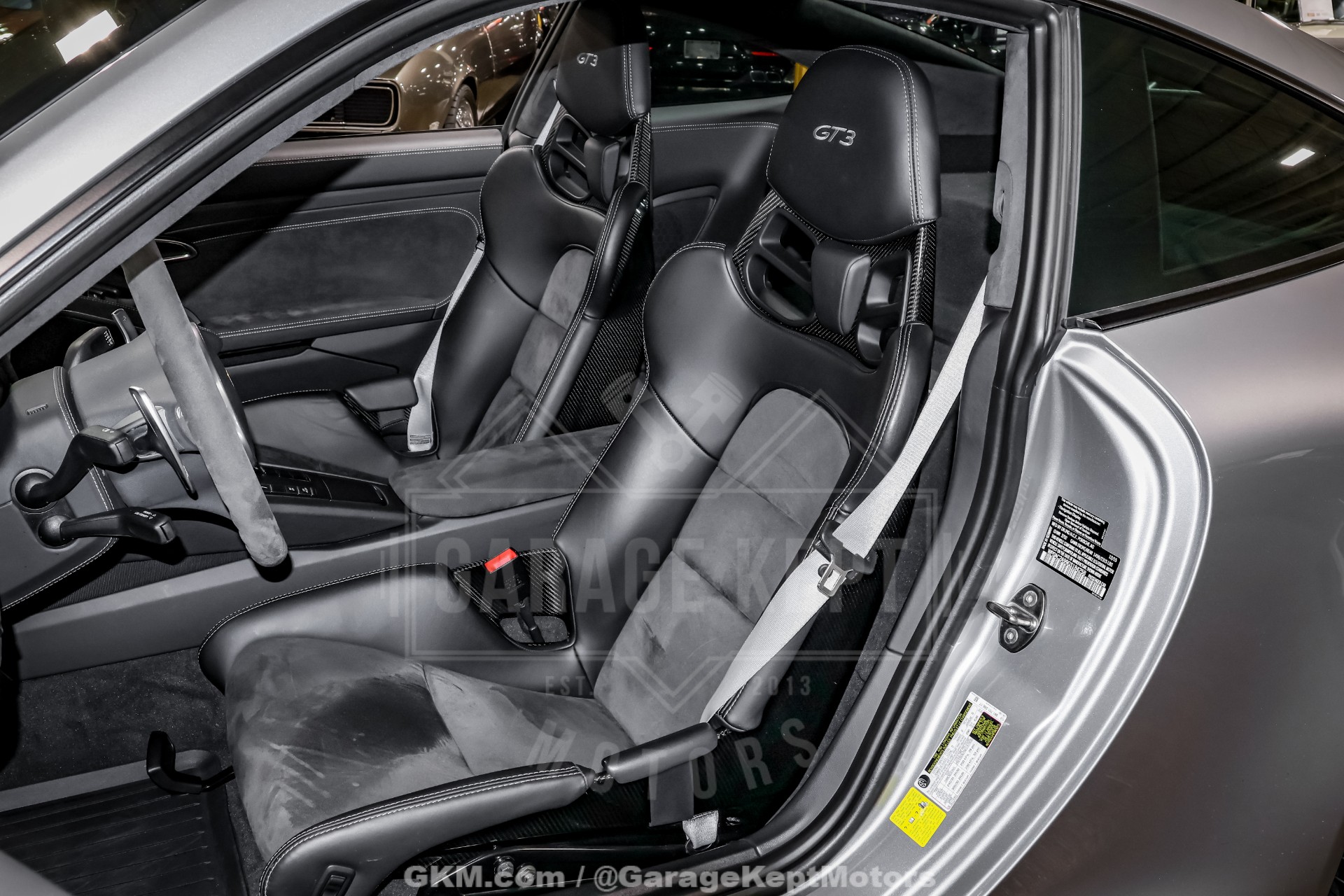 2016 Porsche 911 143