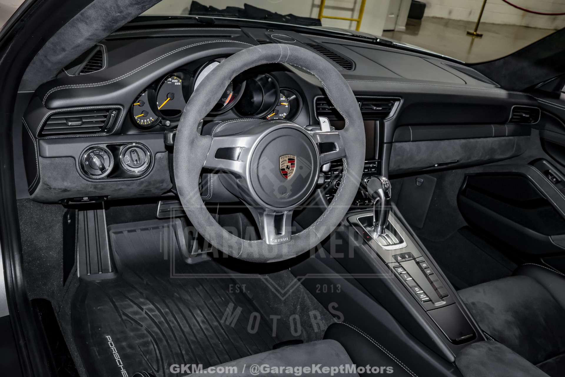 2016 Porsche 911 156