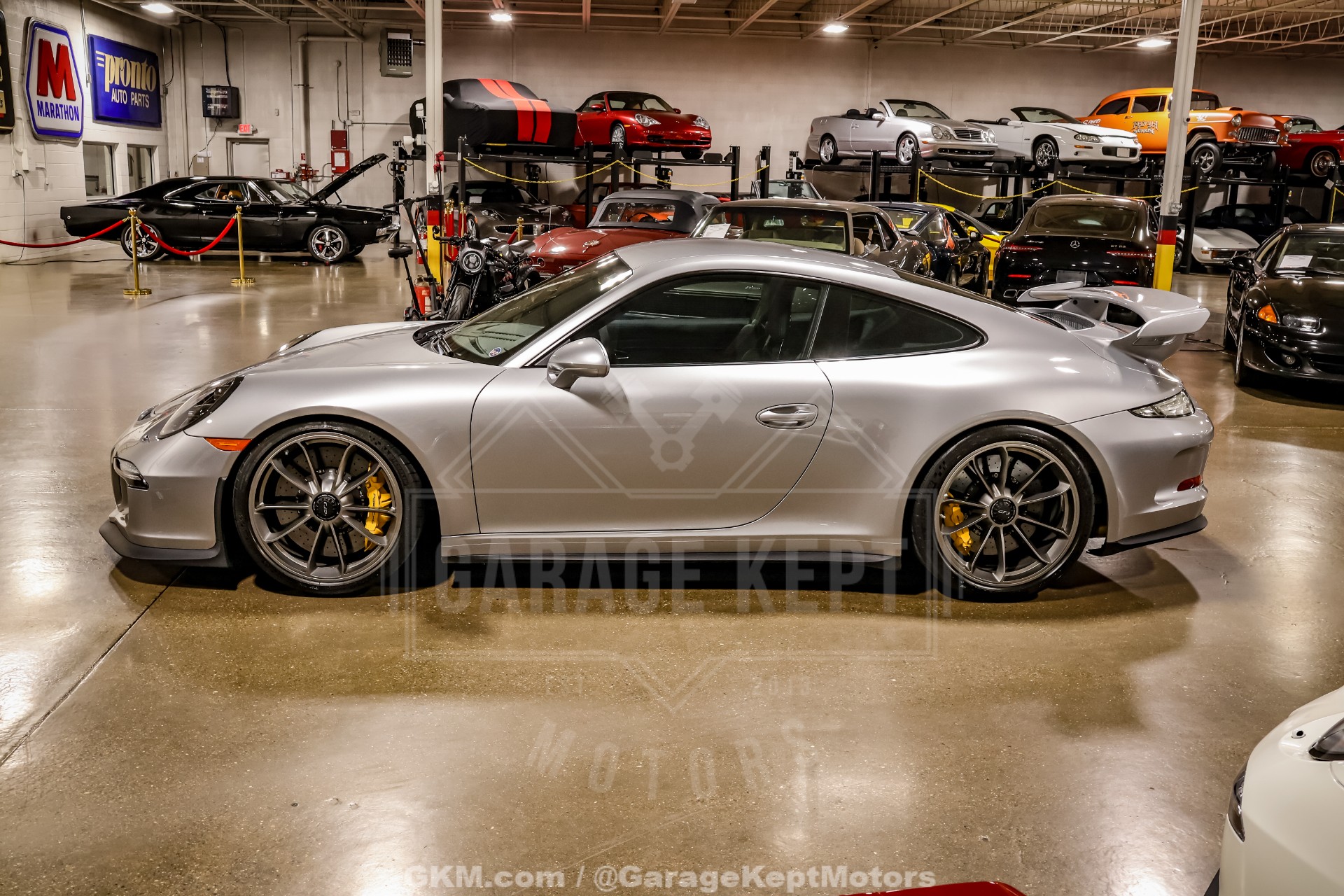 2016 Porsche 911 19