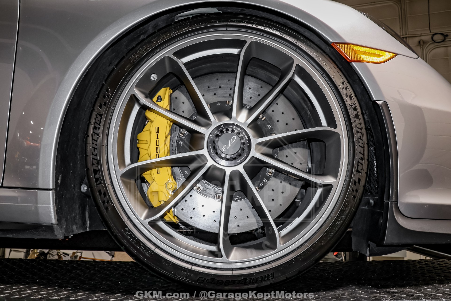 2016 Porsche 911 217