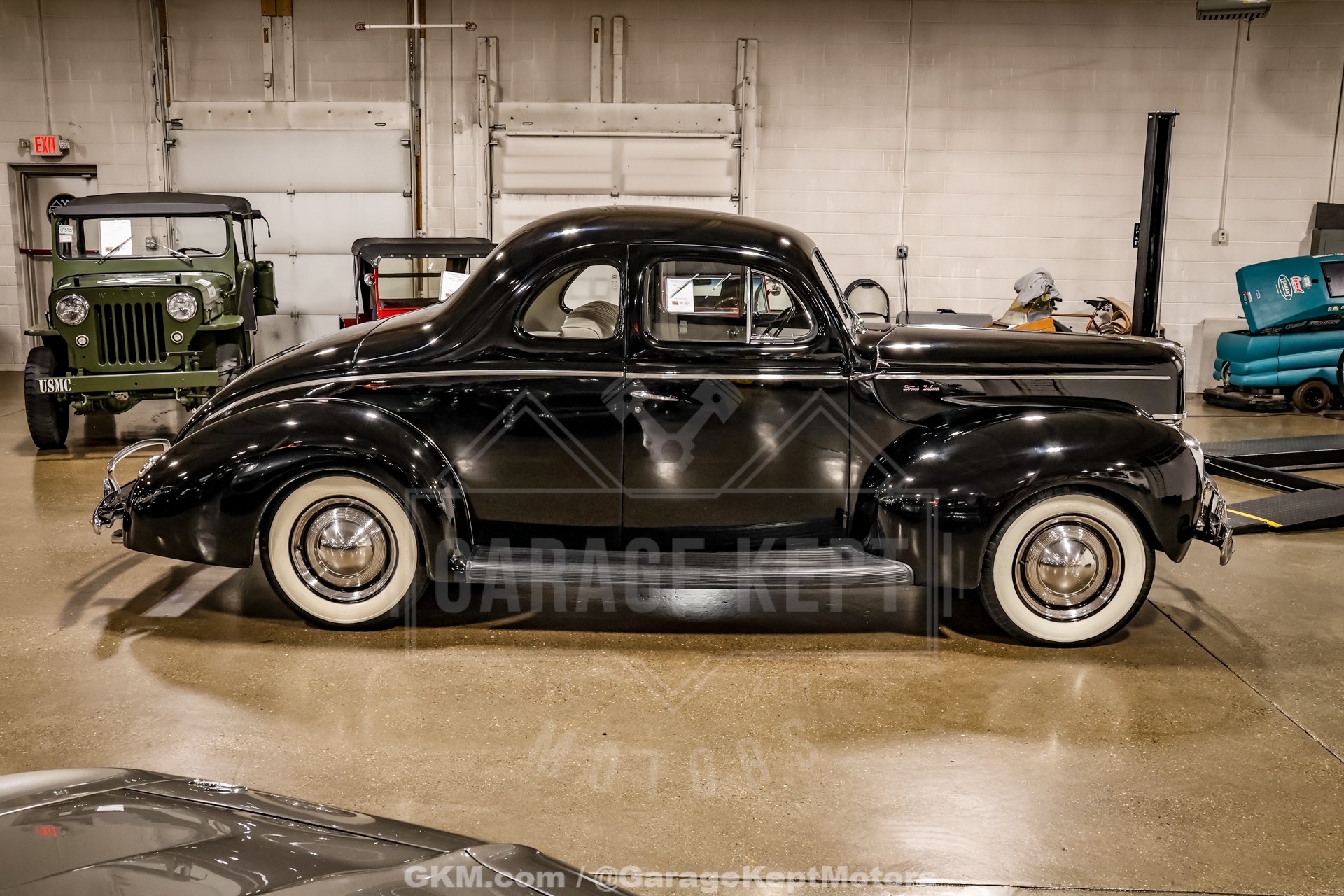 1940 Ford Deluxe 10