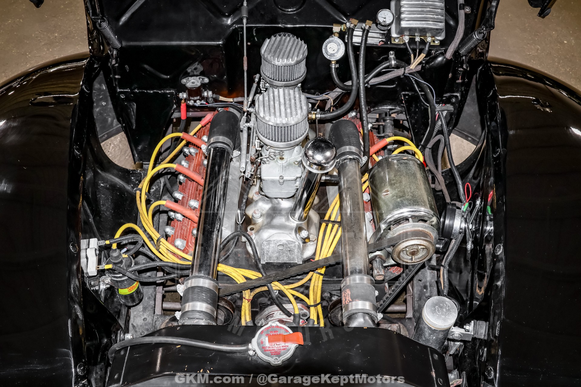 1940 Ford Deluxe 128
