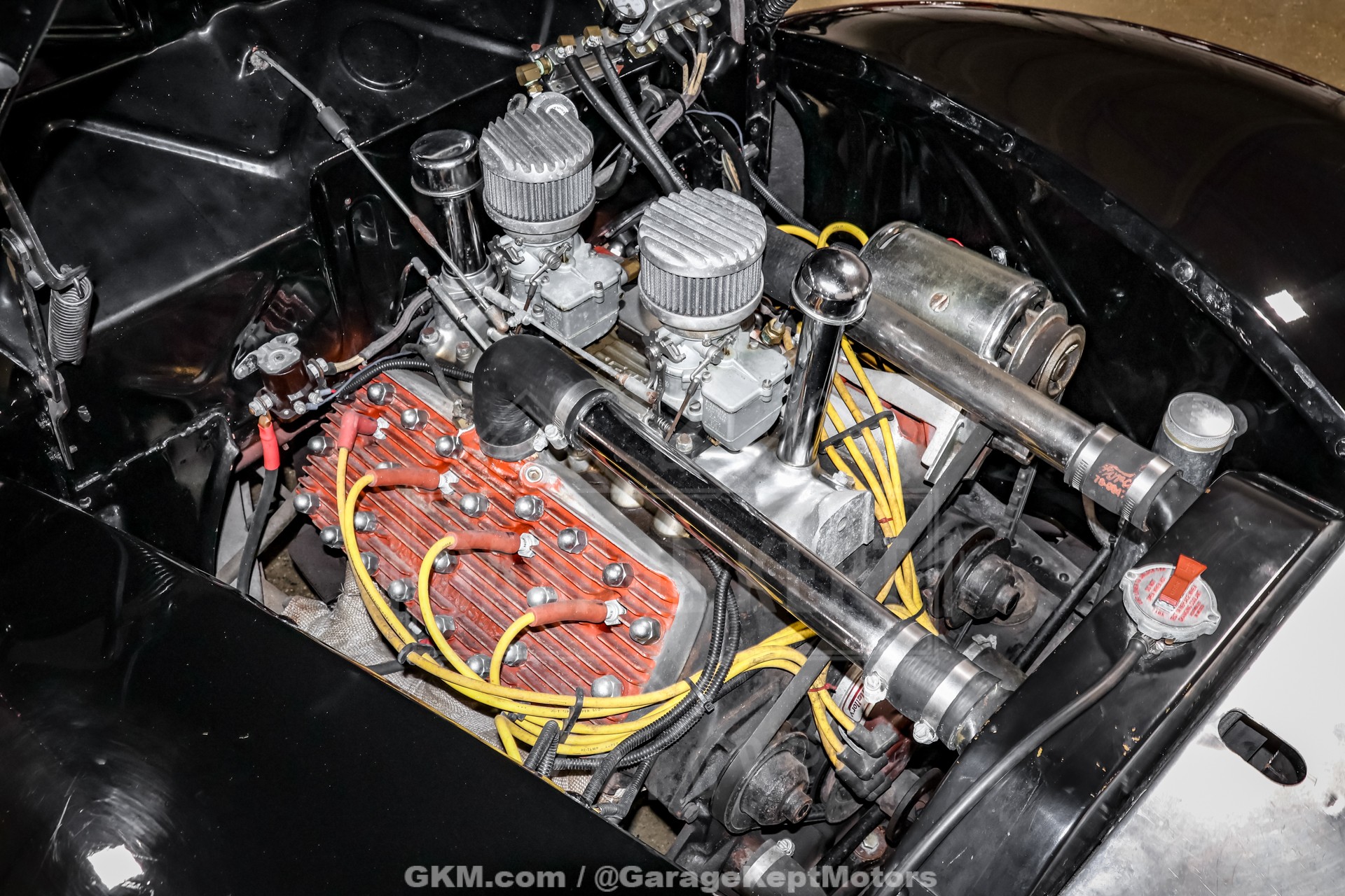 1940 Ford Deluxe 129