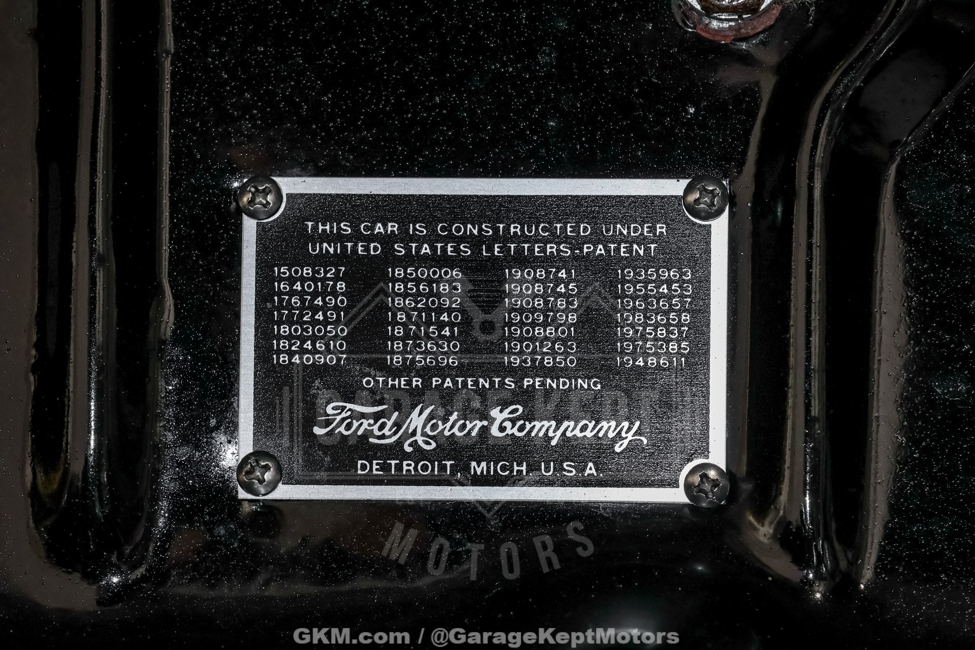 1940 Ford Deluxe 148