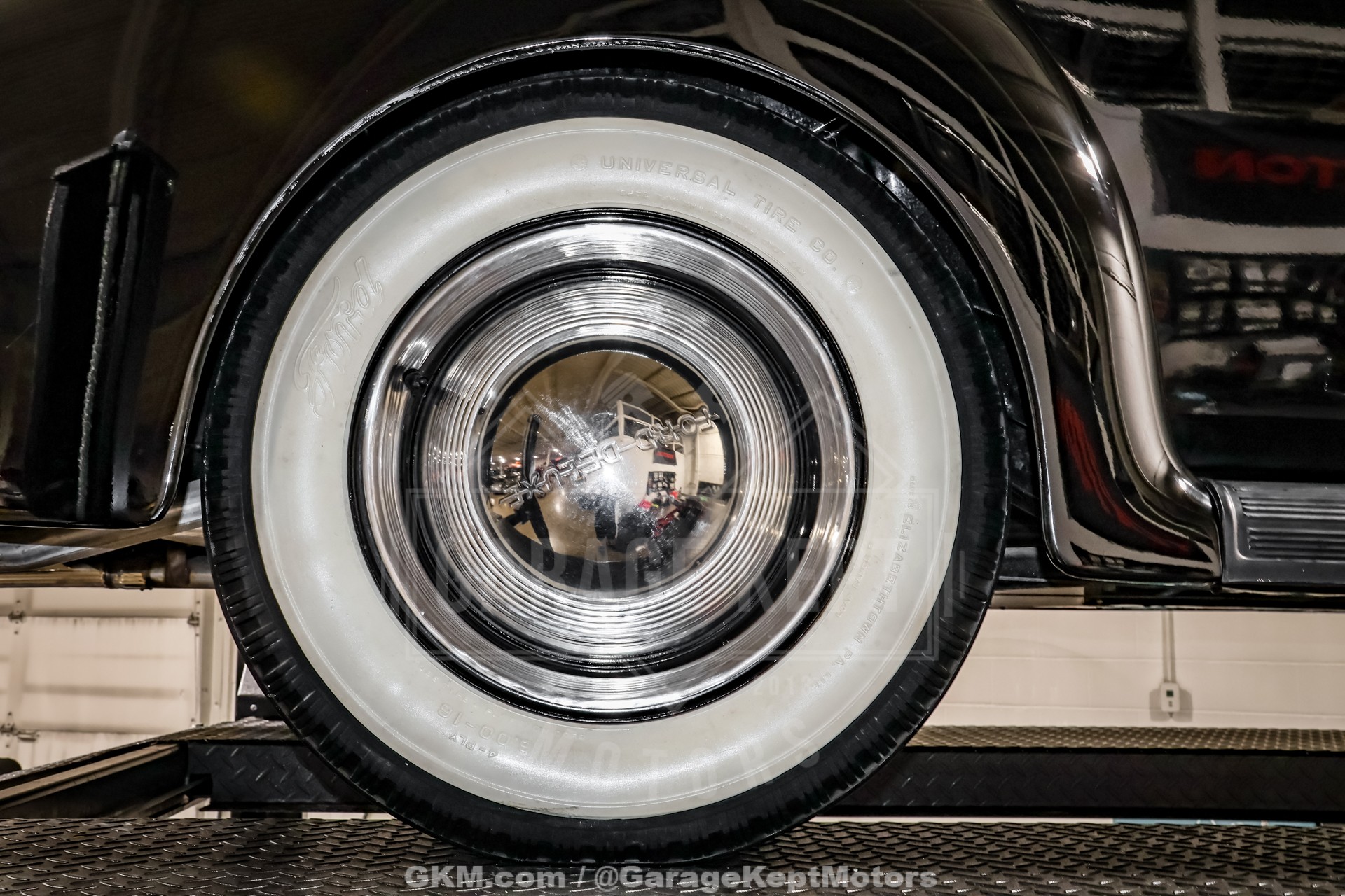 1940 Ford Deluxe 162