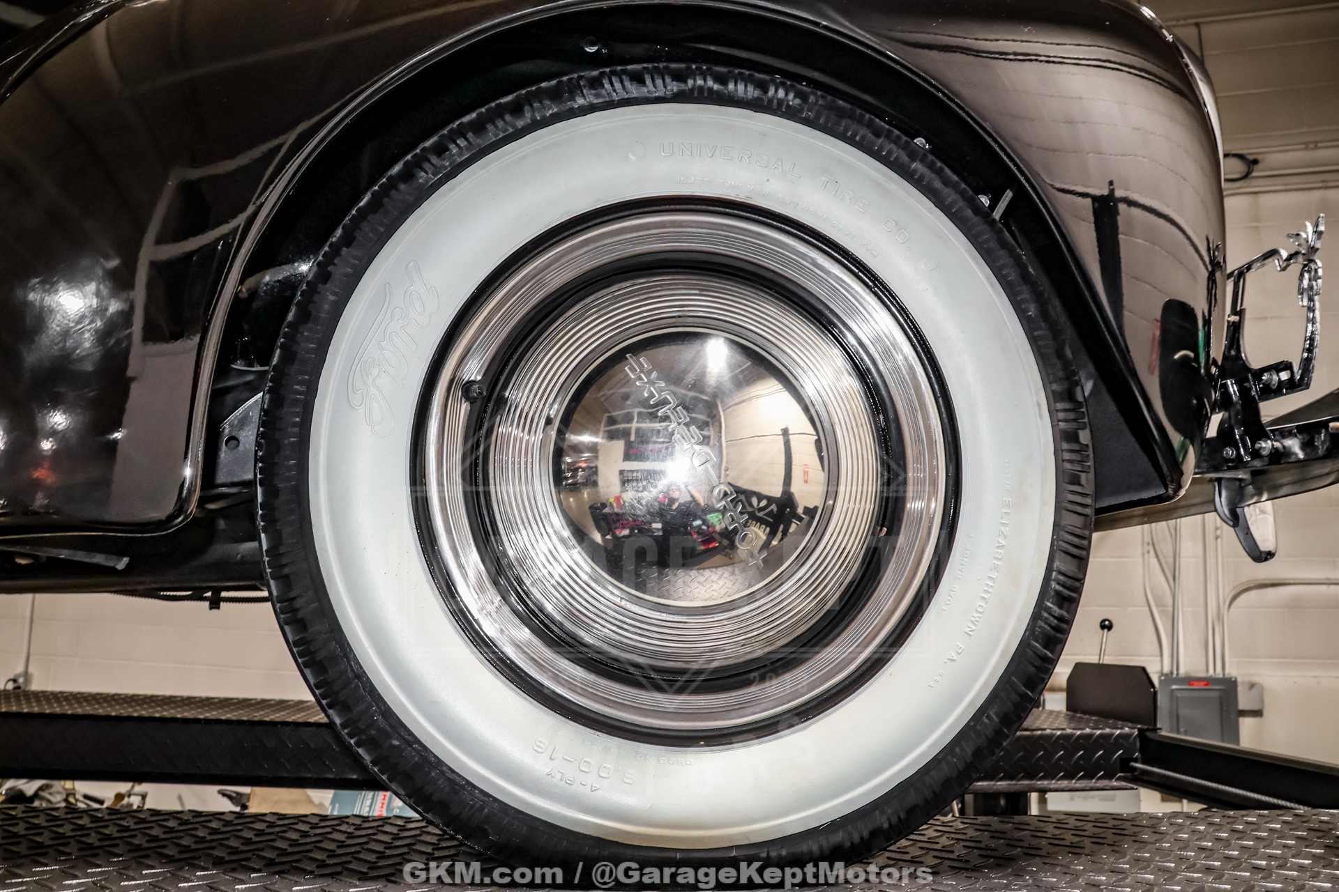 1940 Ford Deluxe 165
