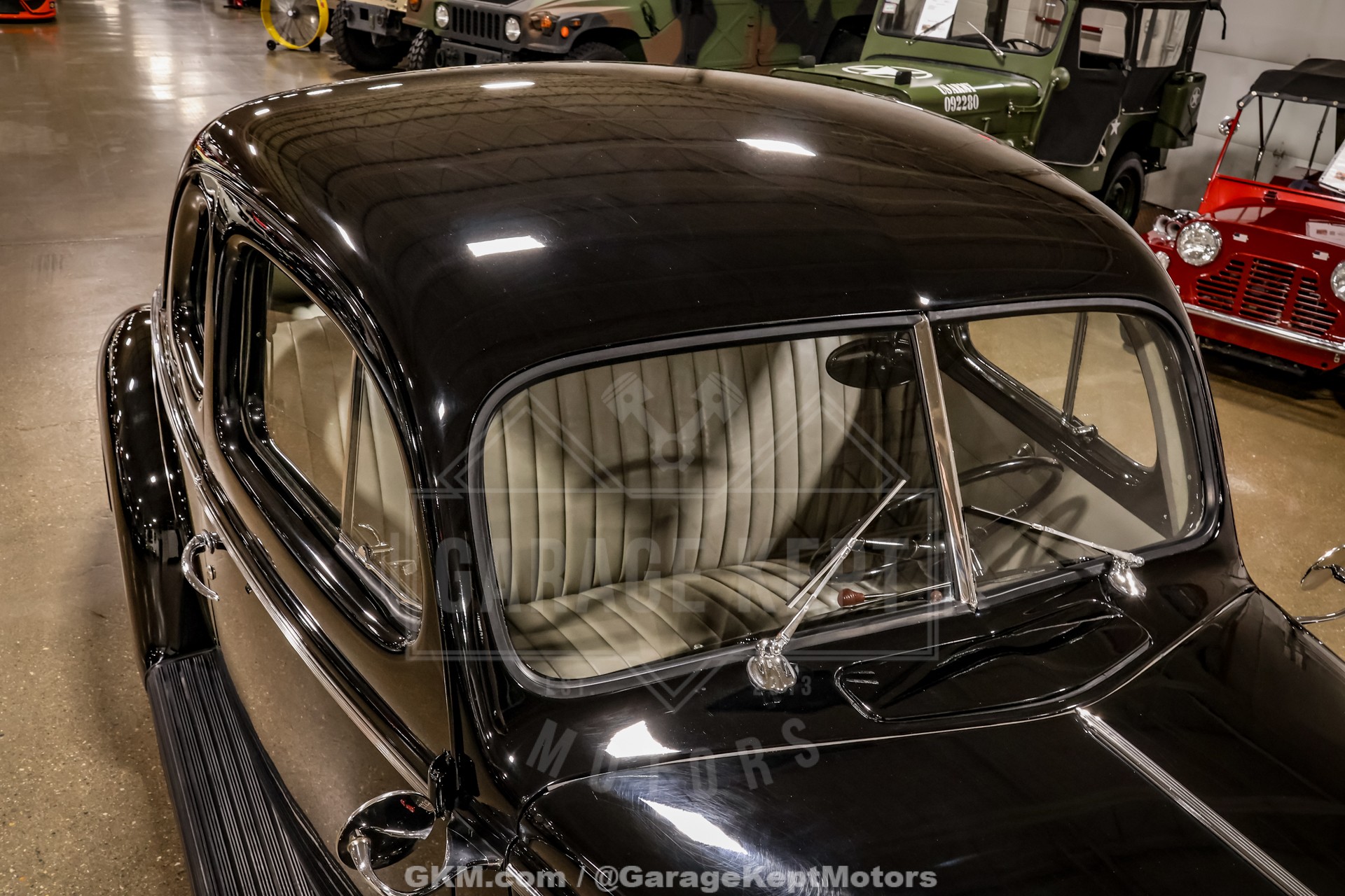 1940 Ford Deluxe 16