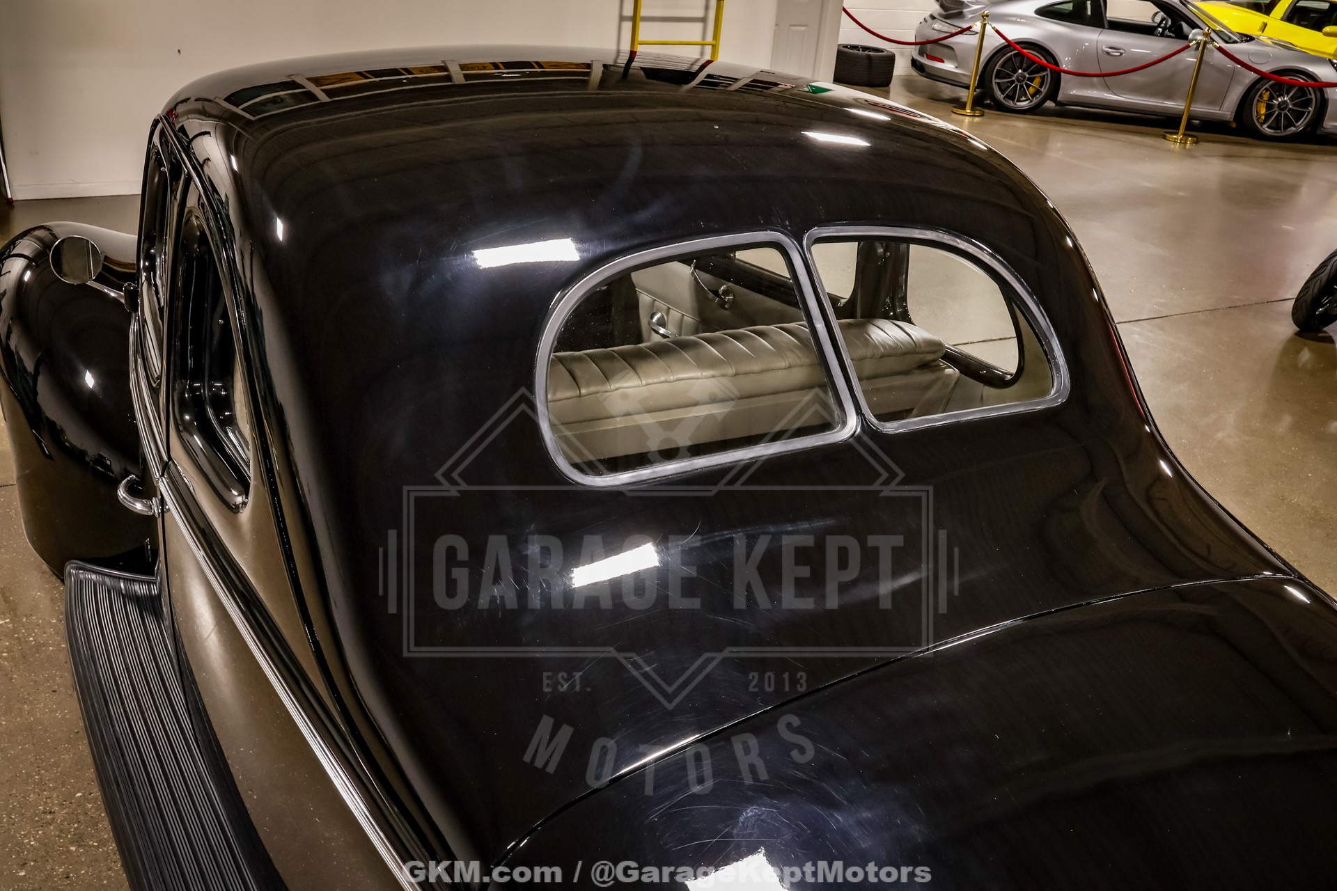1940 Ford Deluxe 36