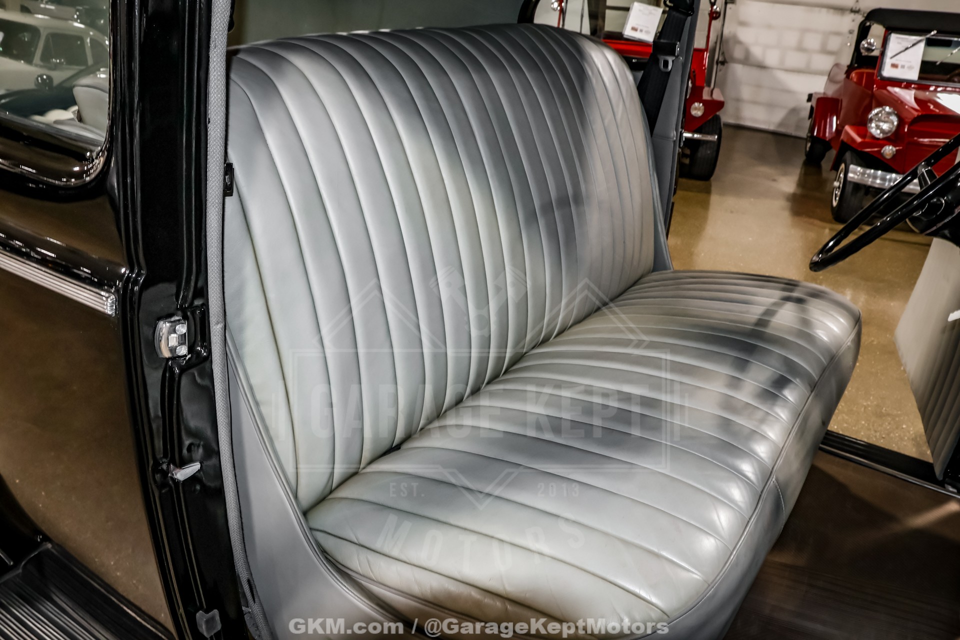 1940 Ford Deluxe 71