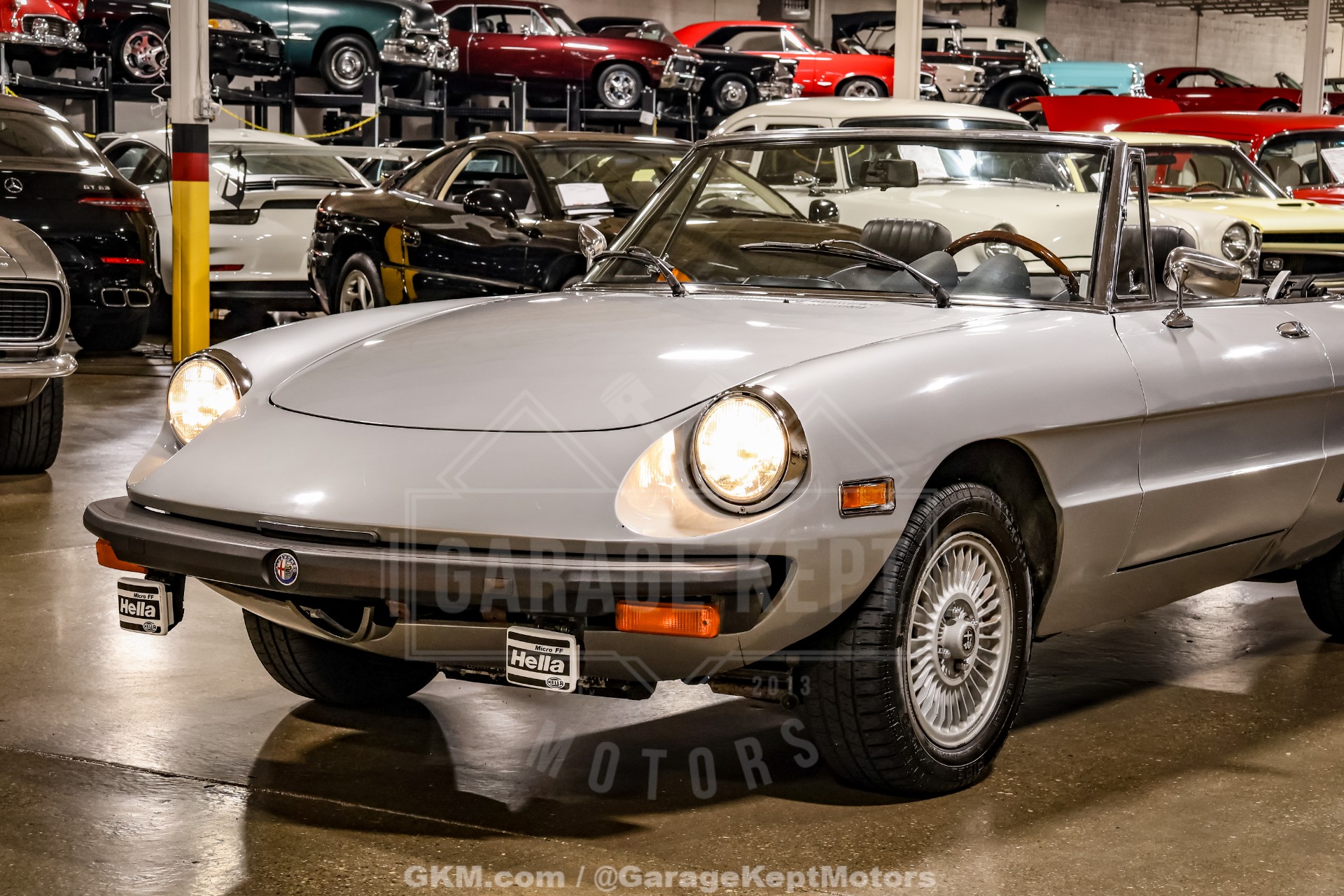 1976 Alfa Romeo 2000 Spider Veloce 20