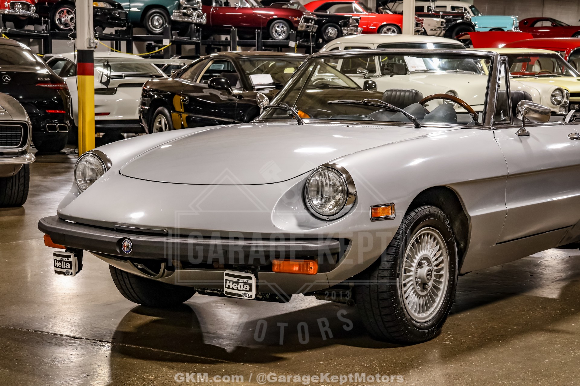 1976 Alfa Romeo 2000 Spider Veloce 21