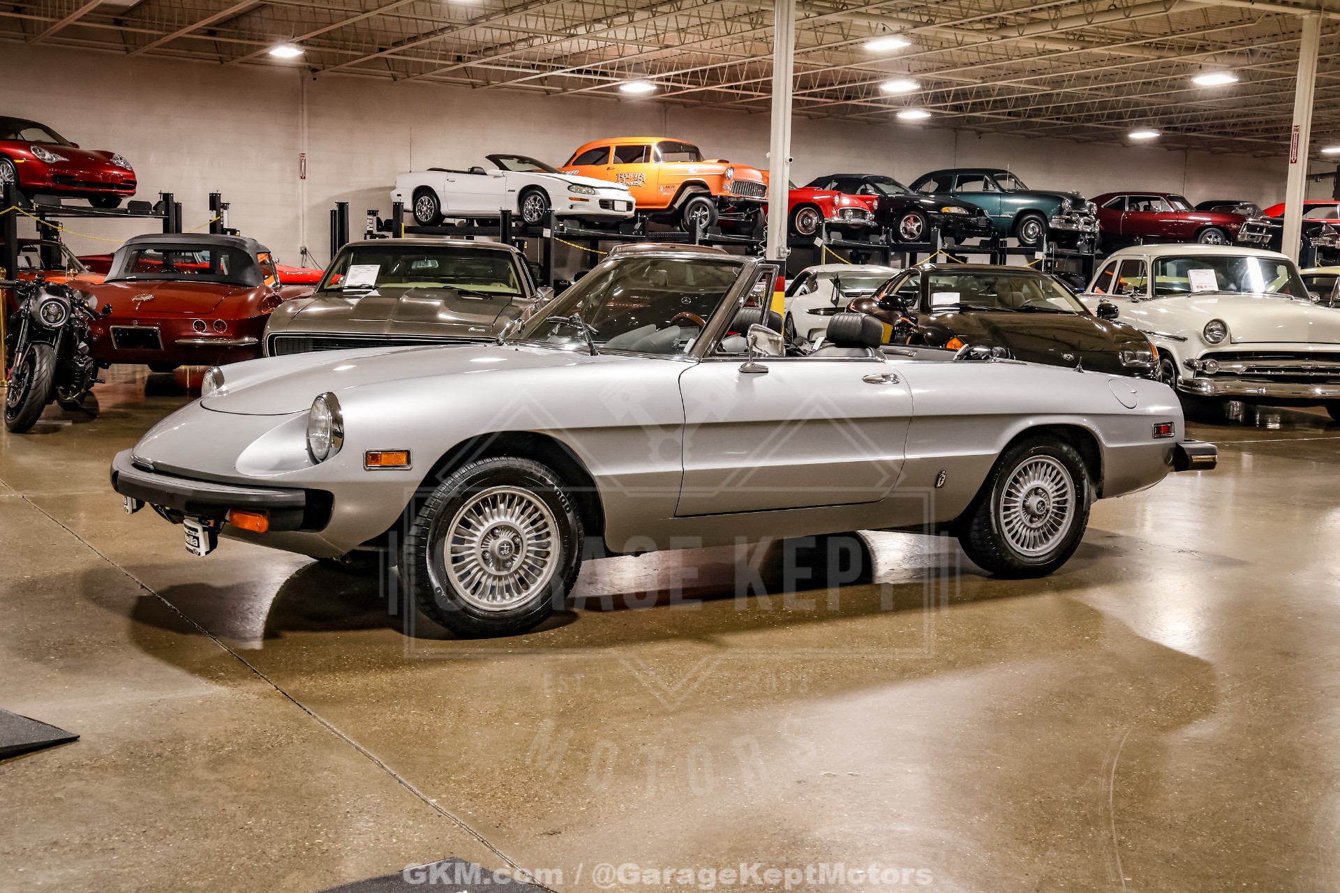 1976 Alfa Romeo 2000 Spider Veloce 4