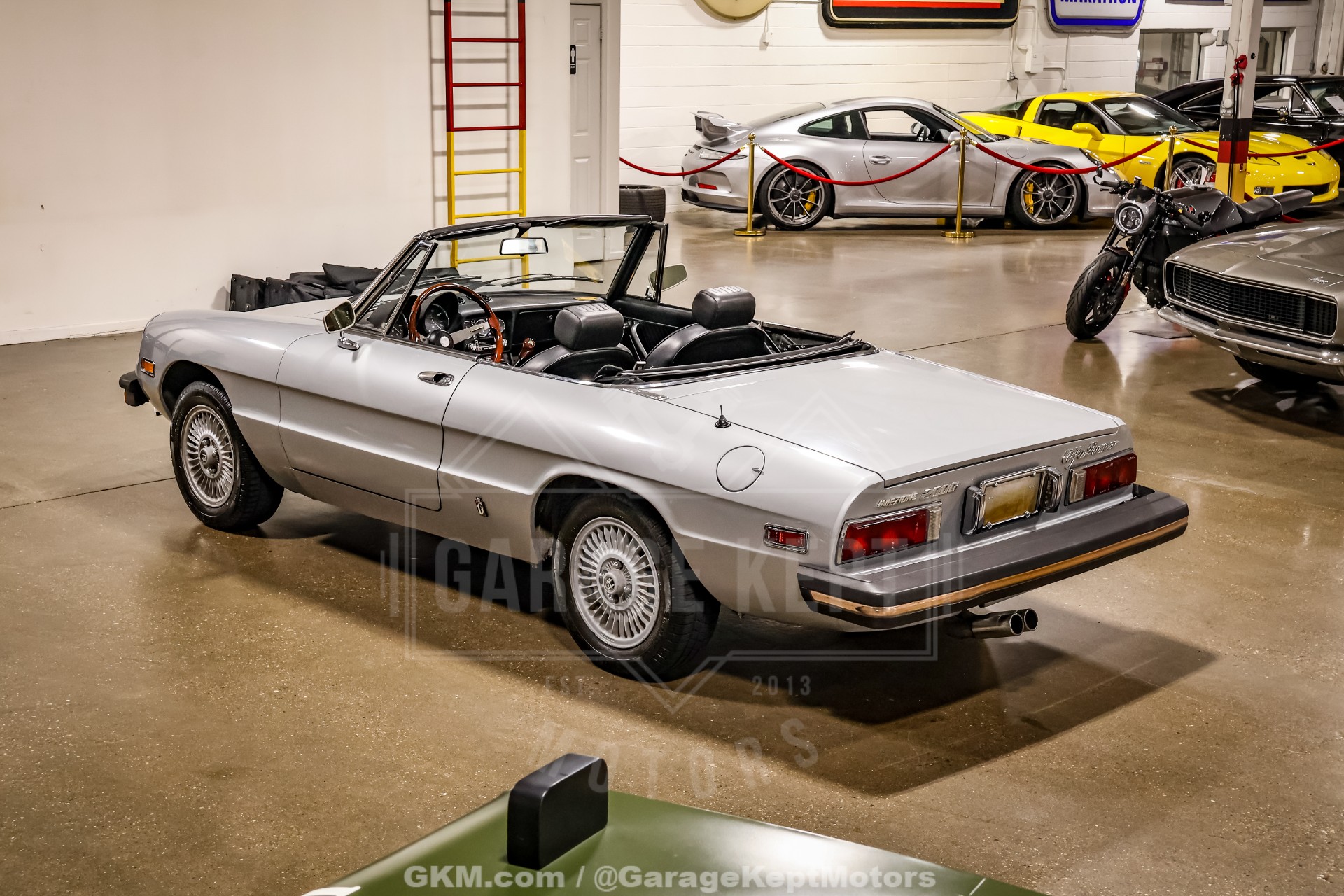 1976 Alfa Romeo 2000 Spider Veloce 6