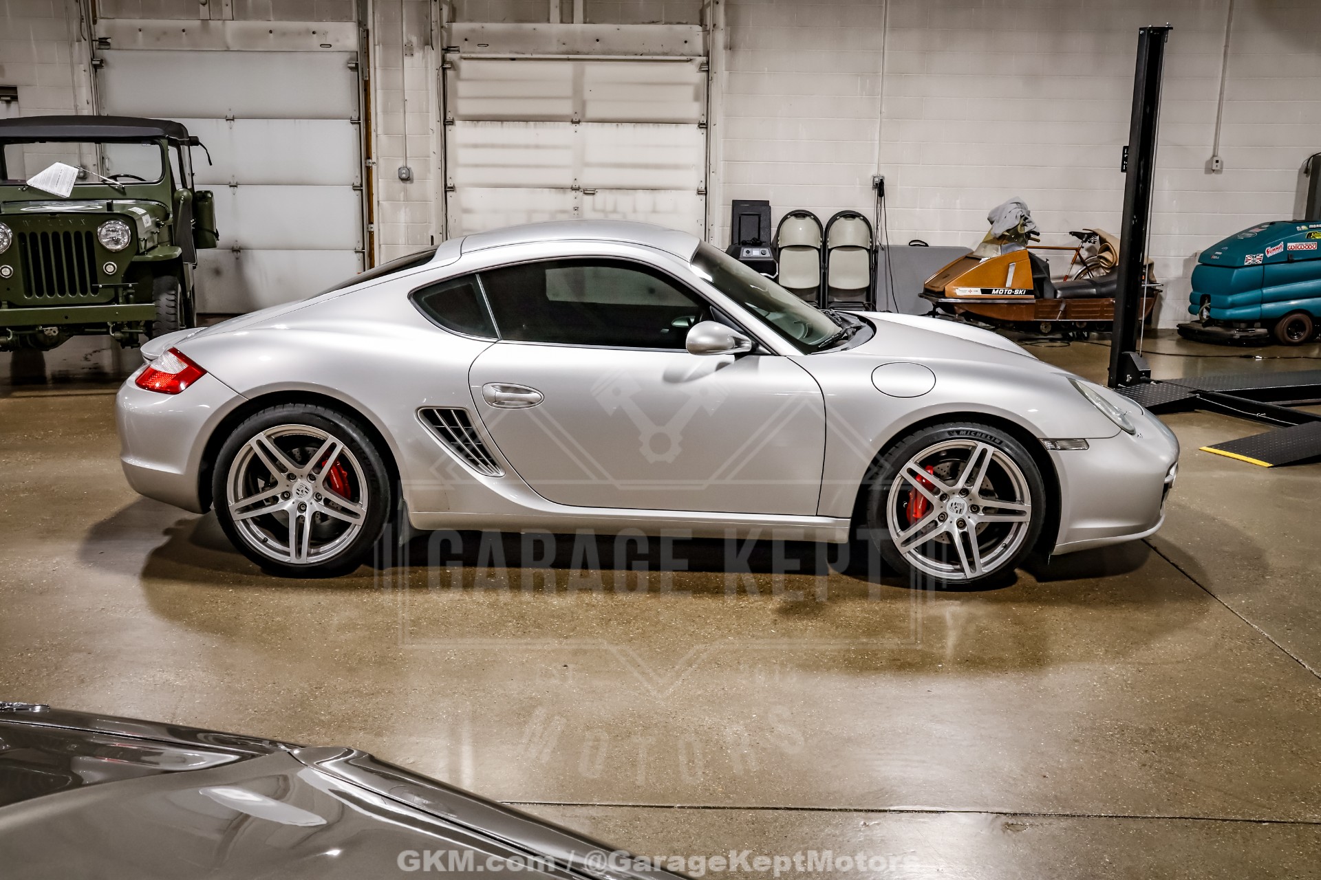 2006 Porsche Cayman 10