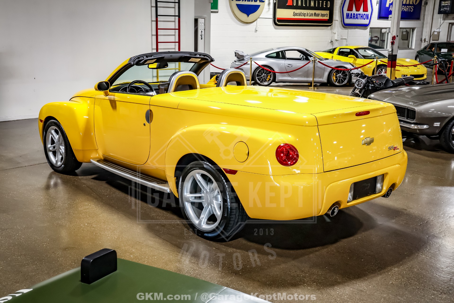 2004 Chevrolet SSR 21