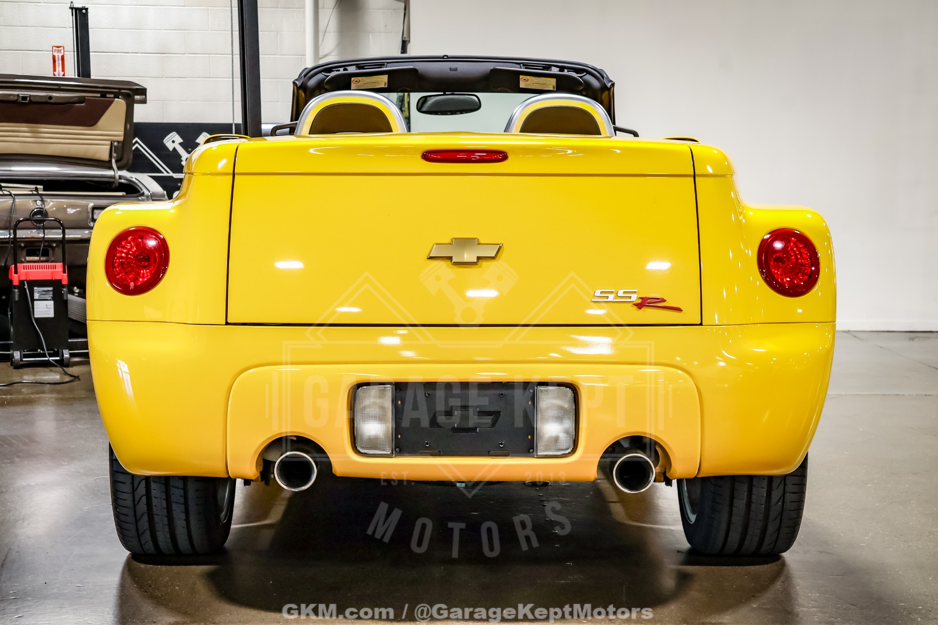 2004 Chevrolet SSR 54