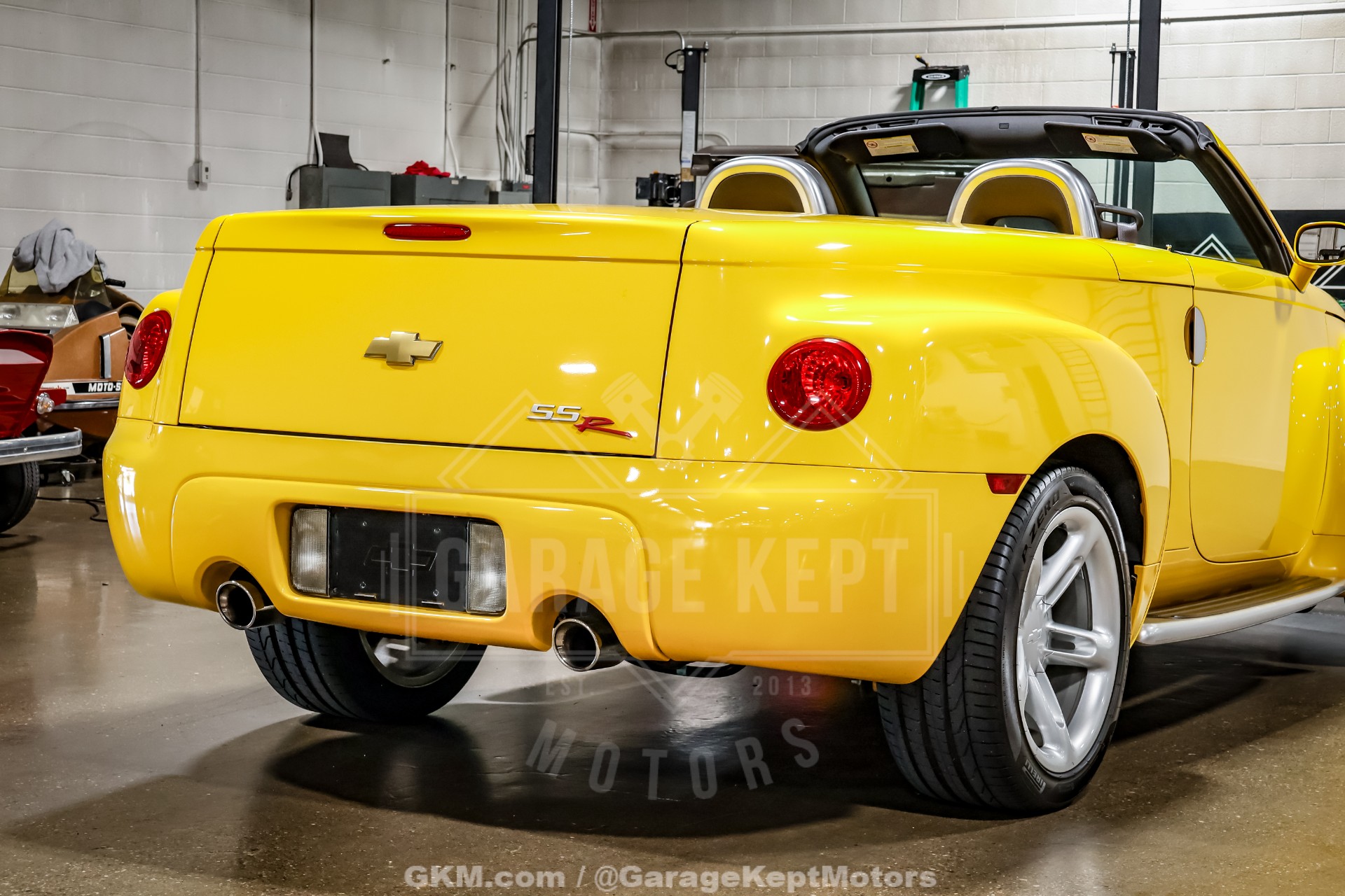 2004 Chevrolet SSR 57