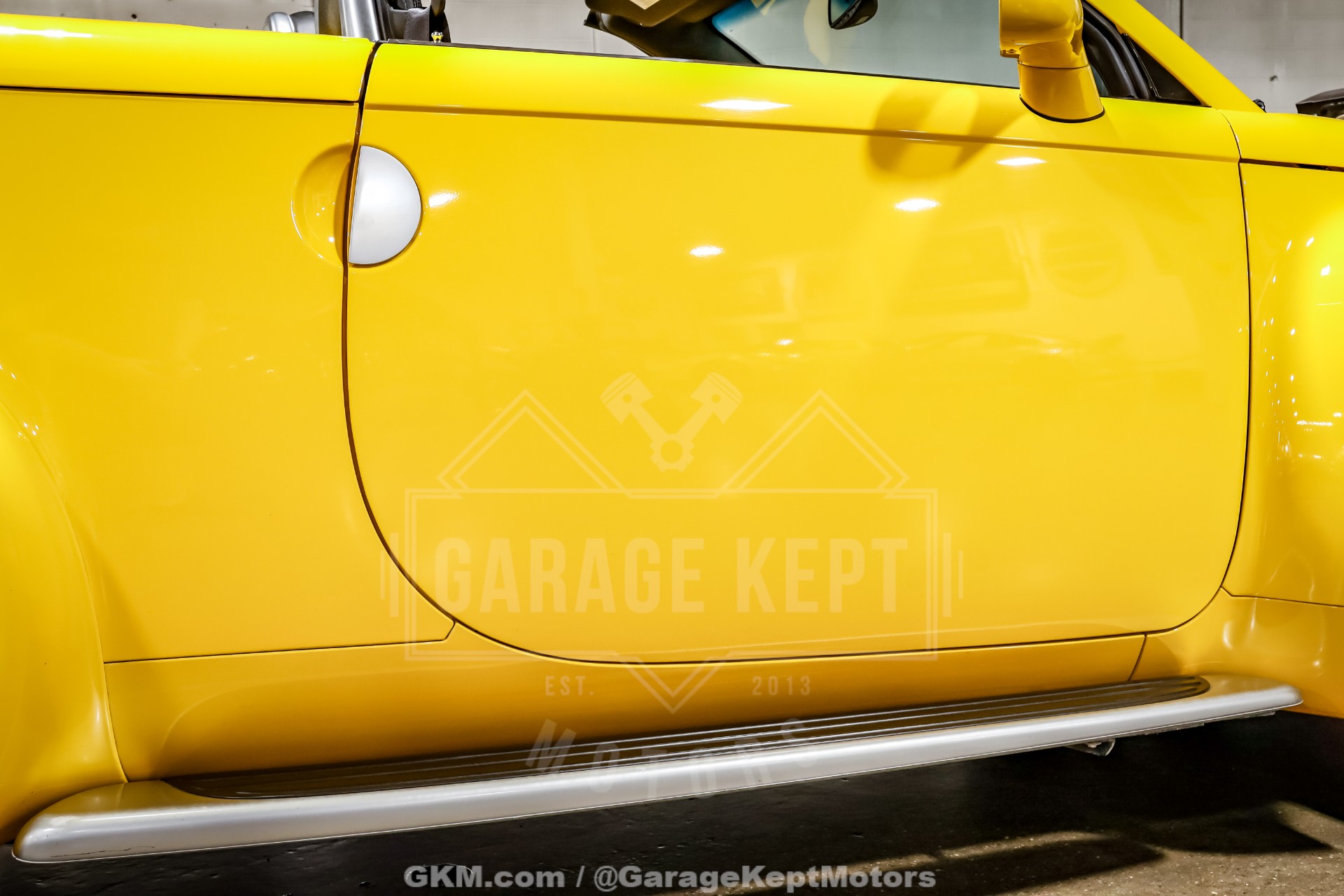 2004 Chevrolet SSR 64