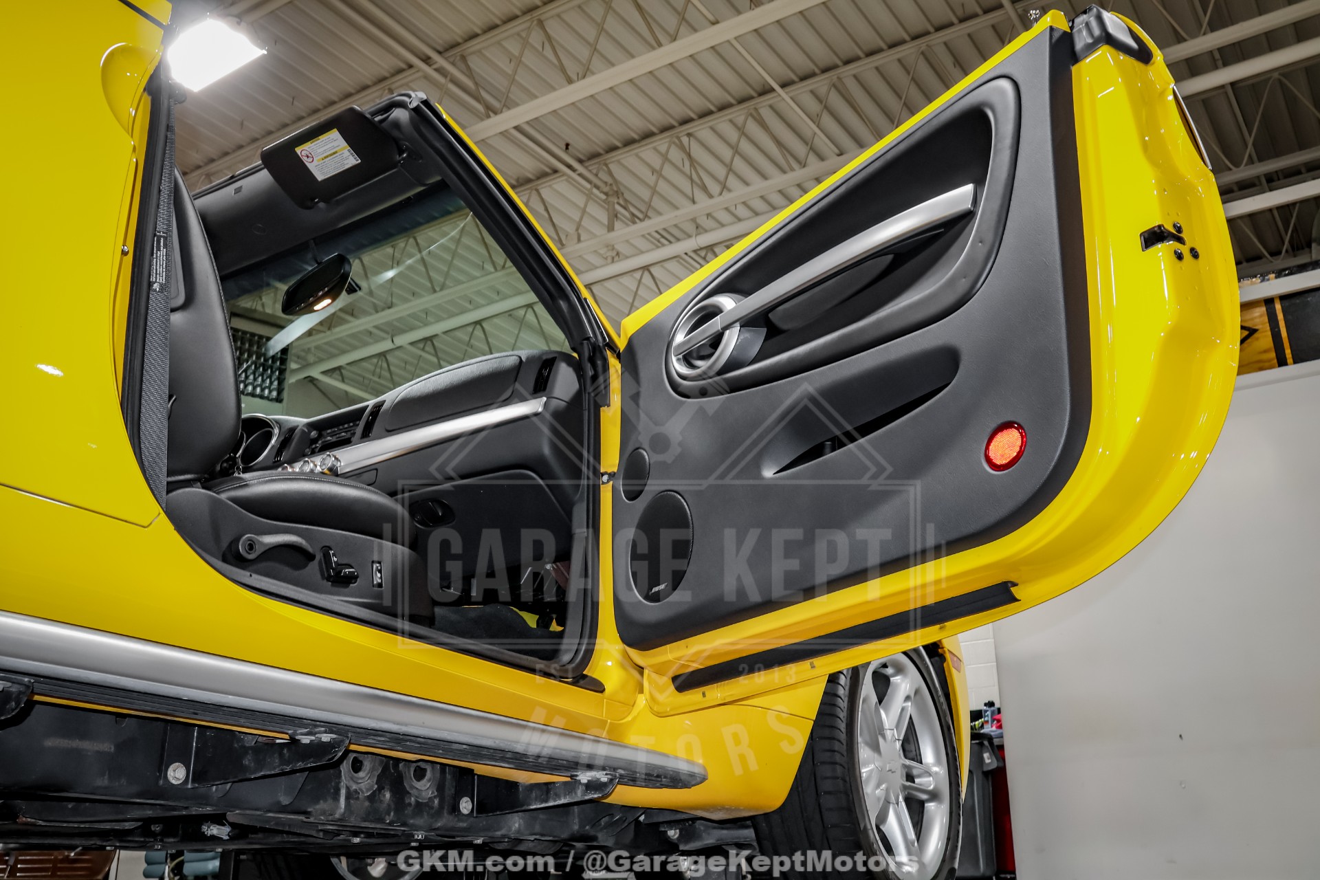 2004 Chevrolet SSR 76