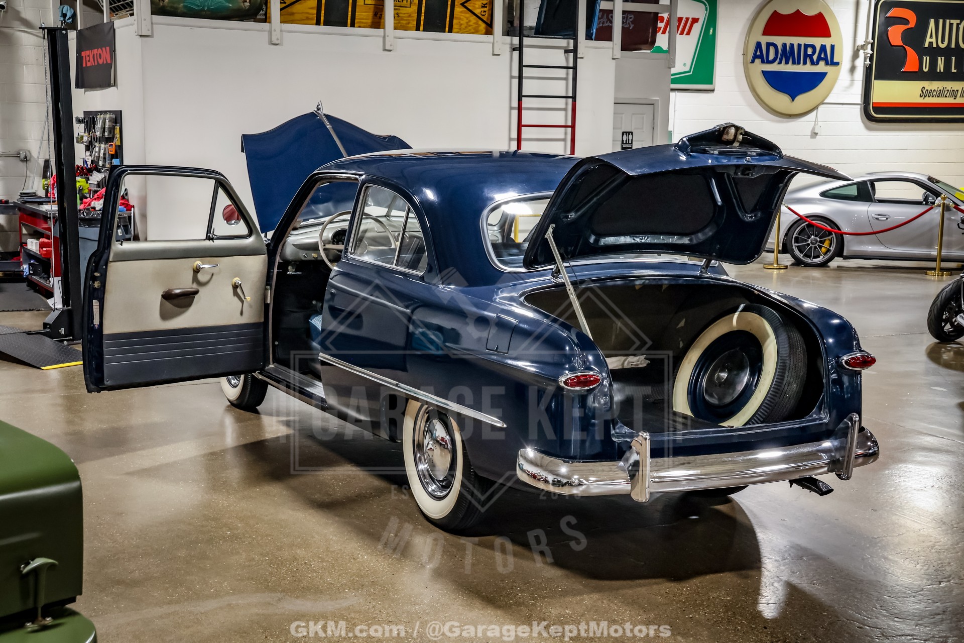 1950 Ford Custom 64