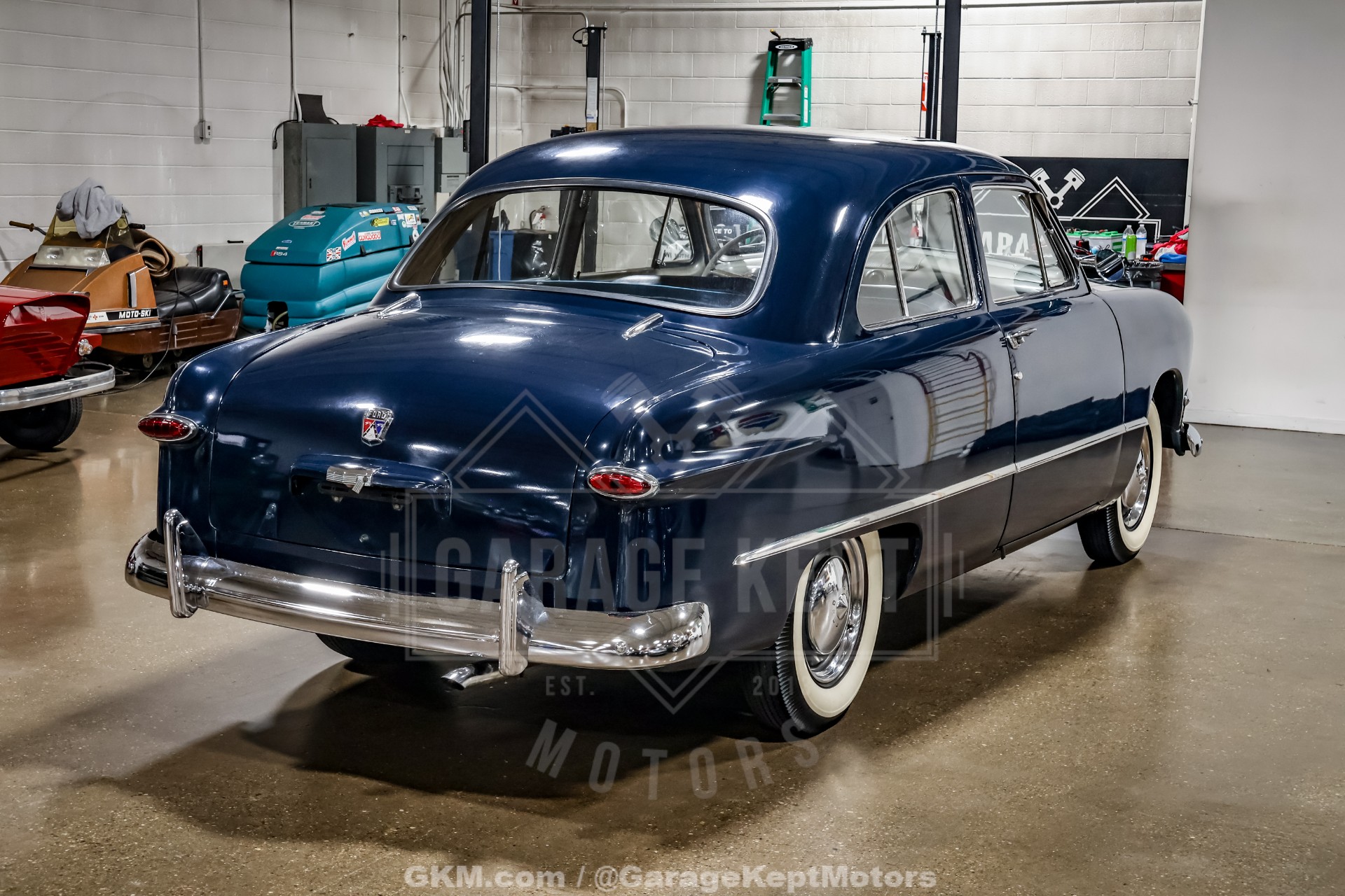 1950 Ford Custom 8