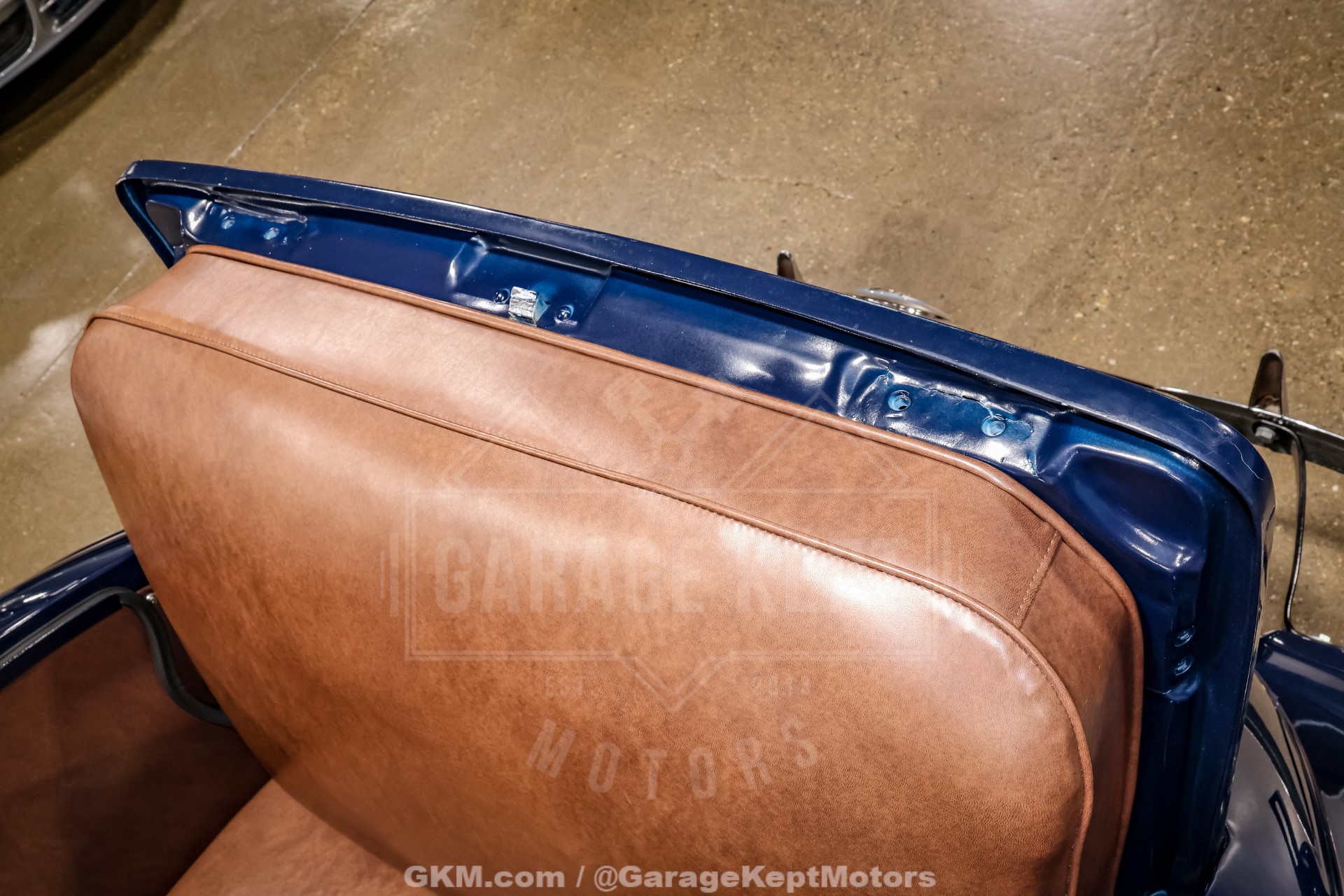 1935 Ford Model 48 102