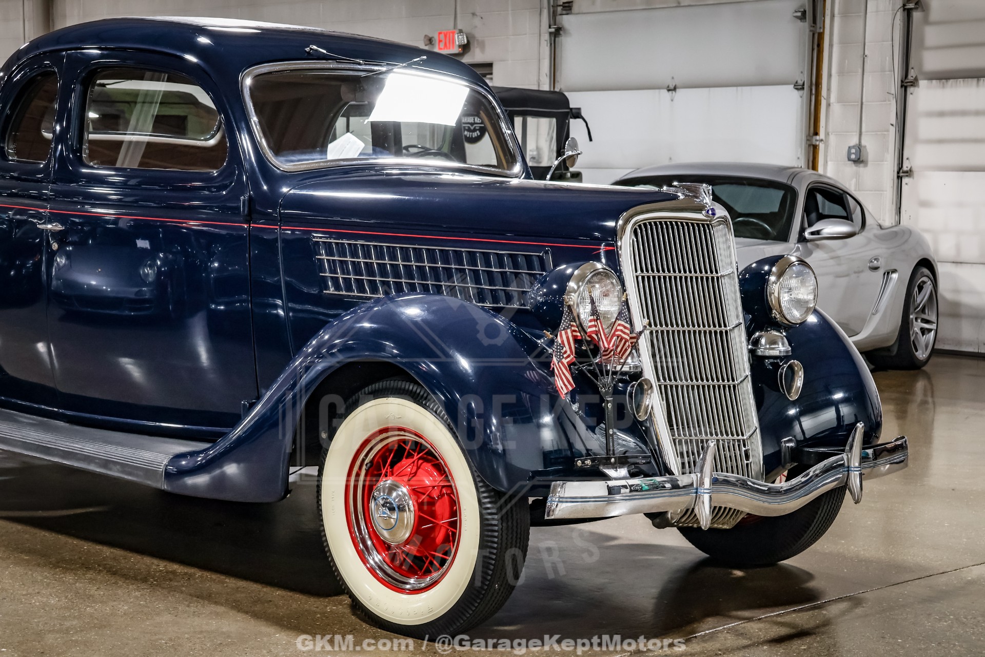 1935 Ford Model 48 11