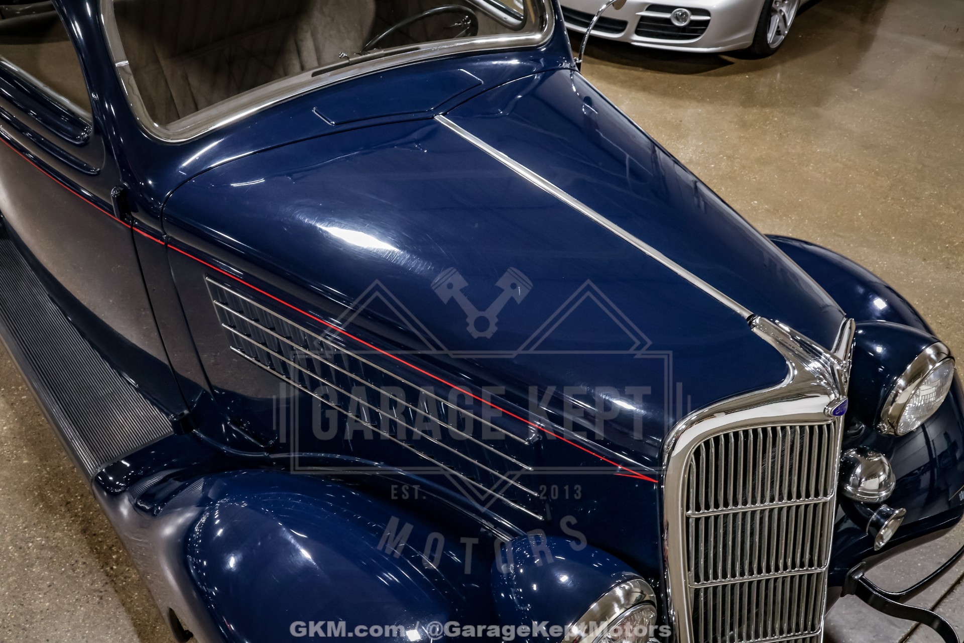 1935 Ford Model 48 13