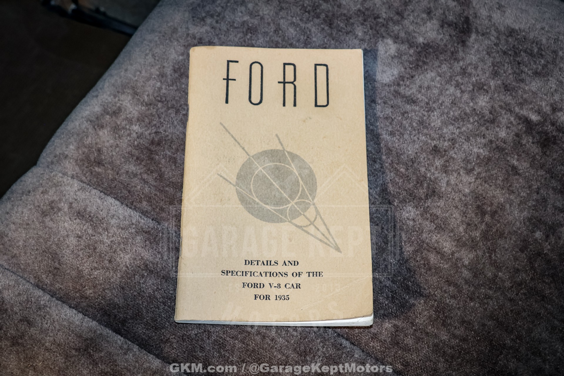 1935 Ford Model 48 140